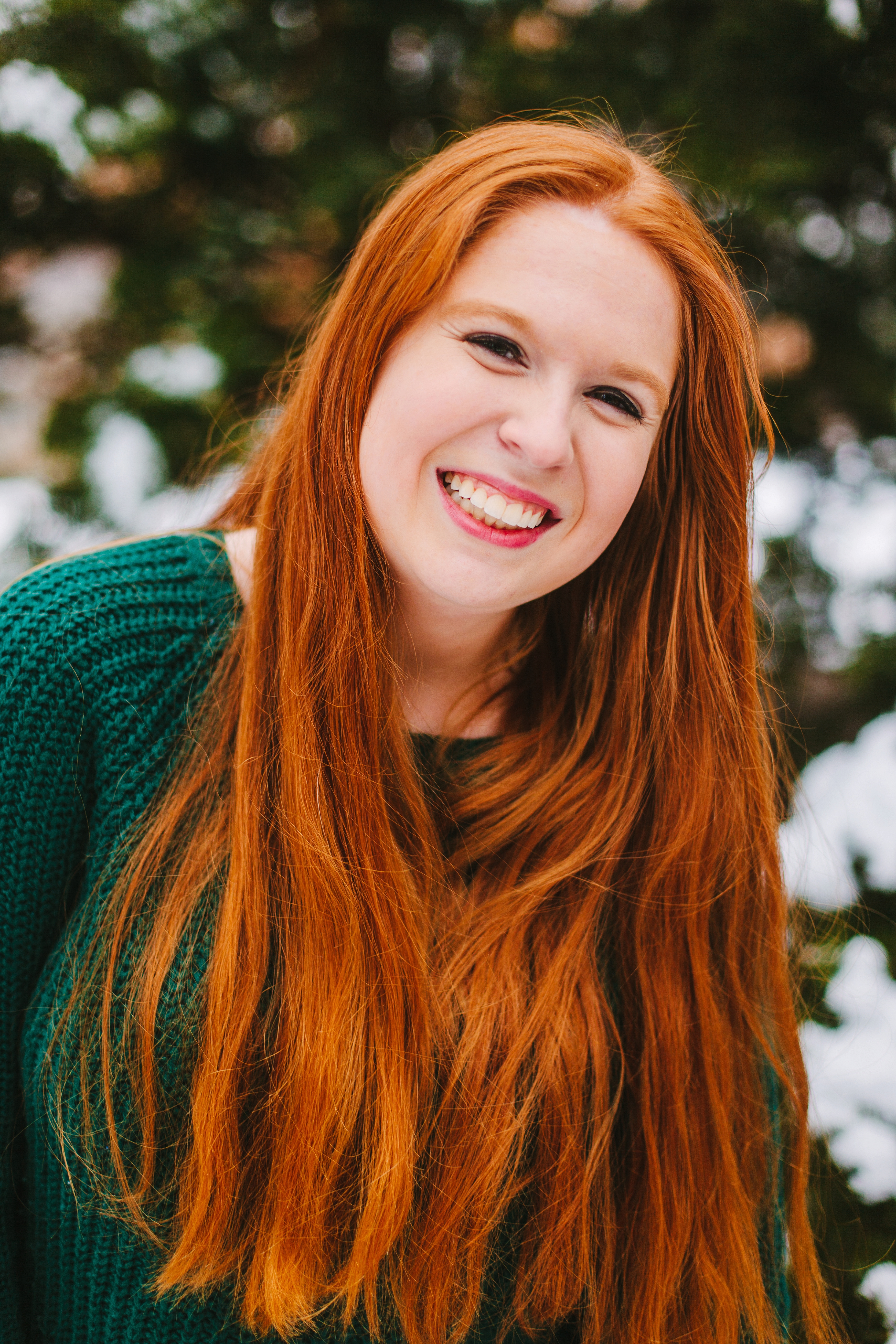 Angelika Johns Photography Winter Snowy Senior Shoot_0005.jpg