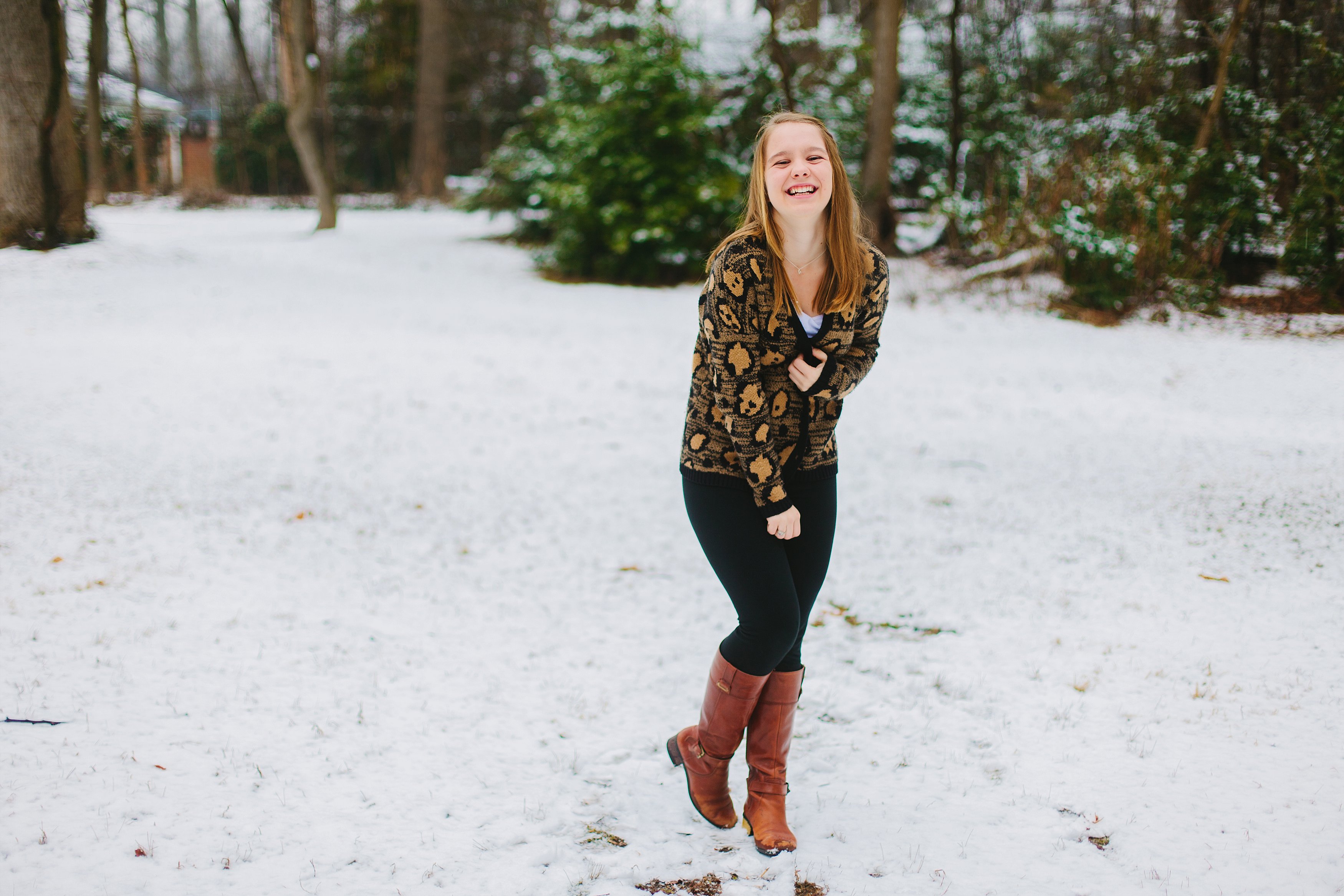 Angelika Johns Photography Winter Snowy Senior Shoot_0011.jpg