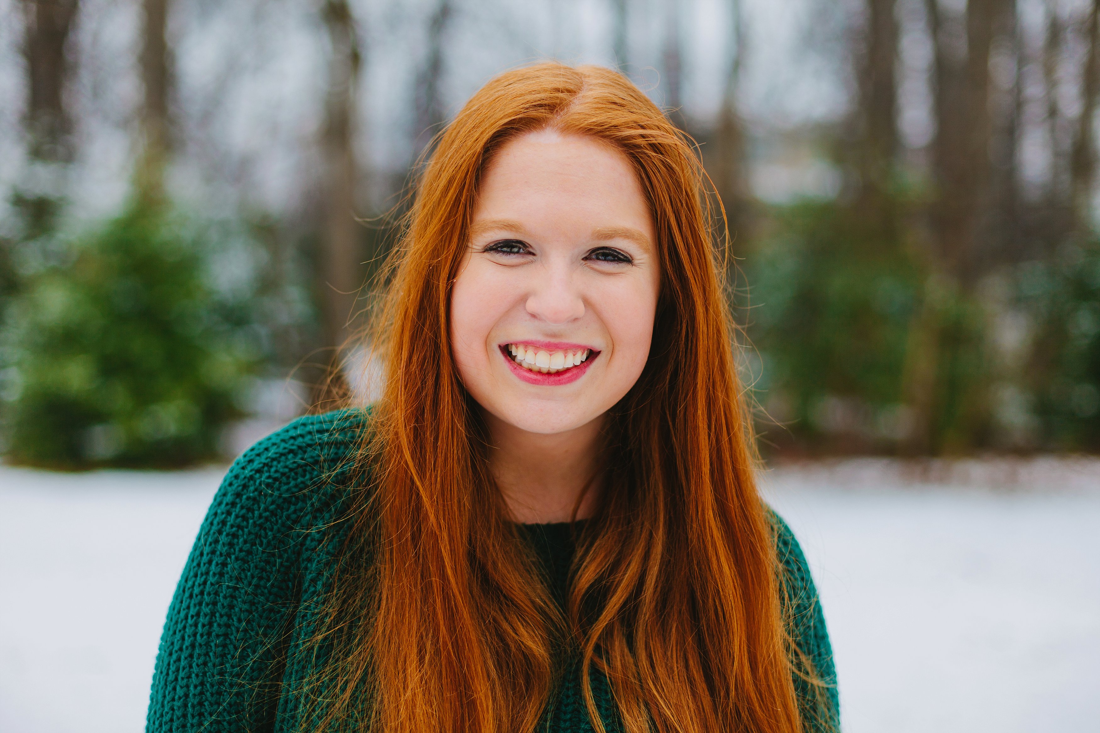 Angelika Johns Photography Winter Snowy Senior Shoot_0016.jpg