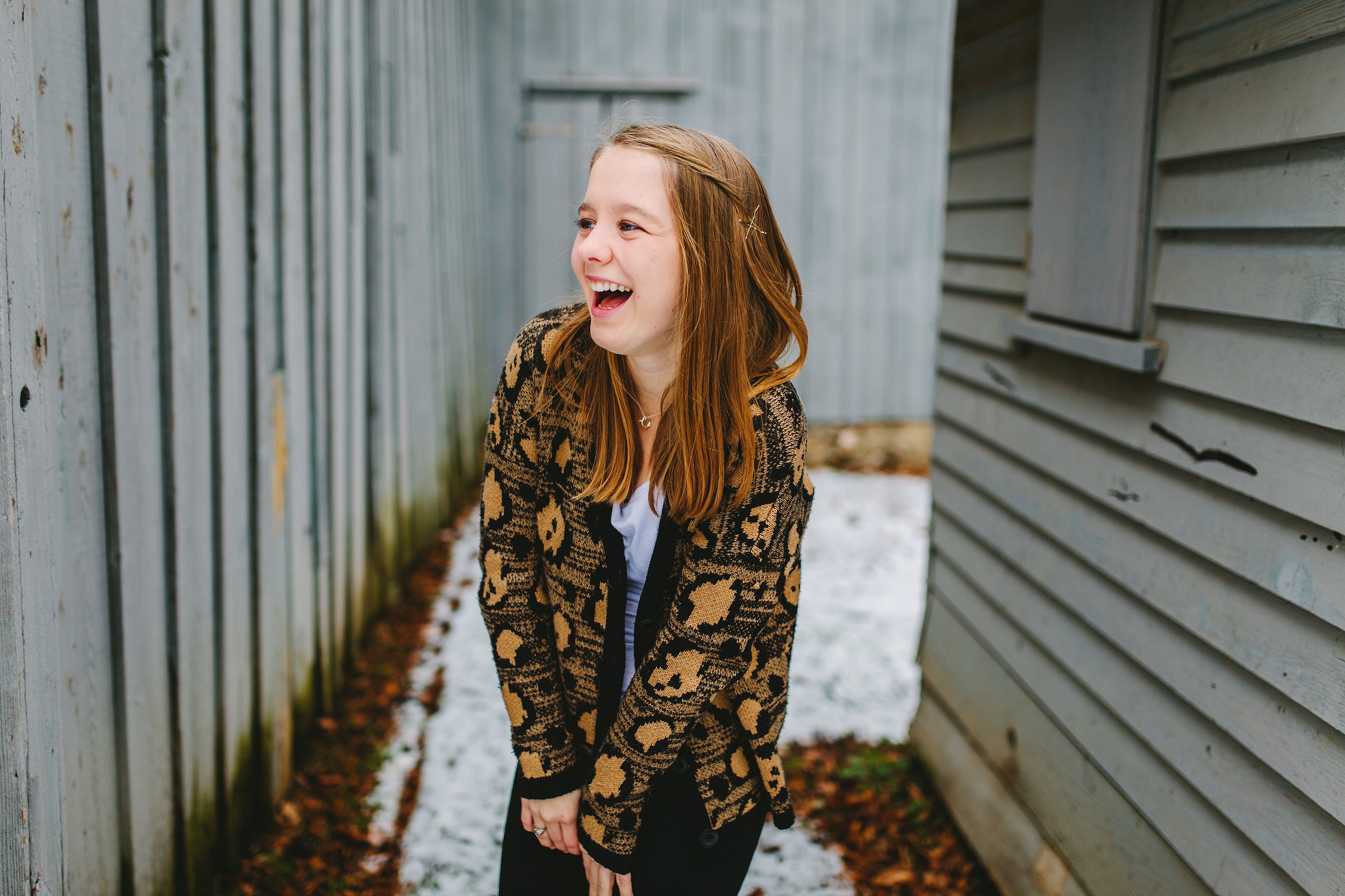 Angelika Johns Photography Winter Snowy Senior Shoot_0030.jpg