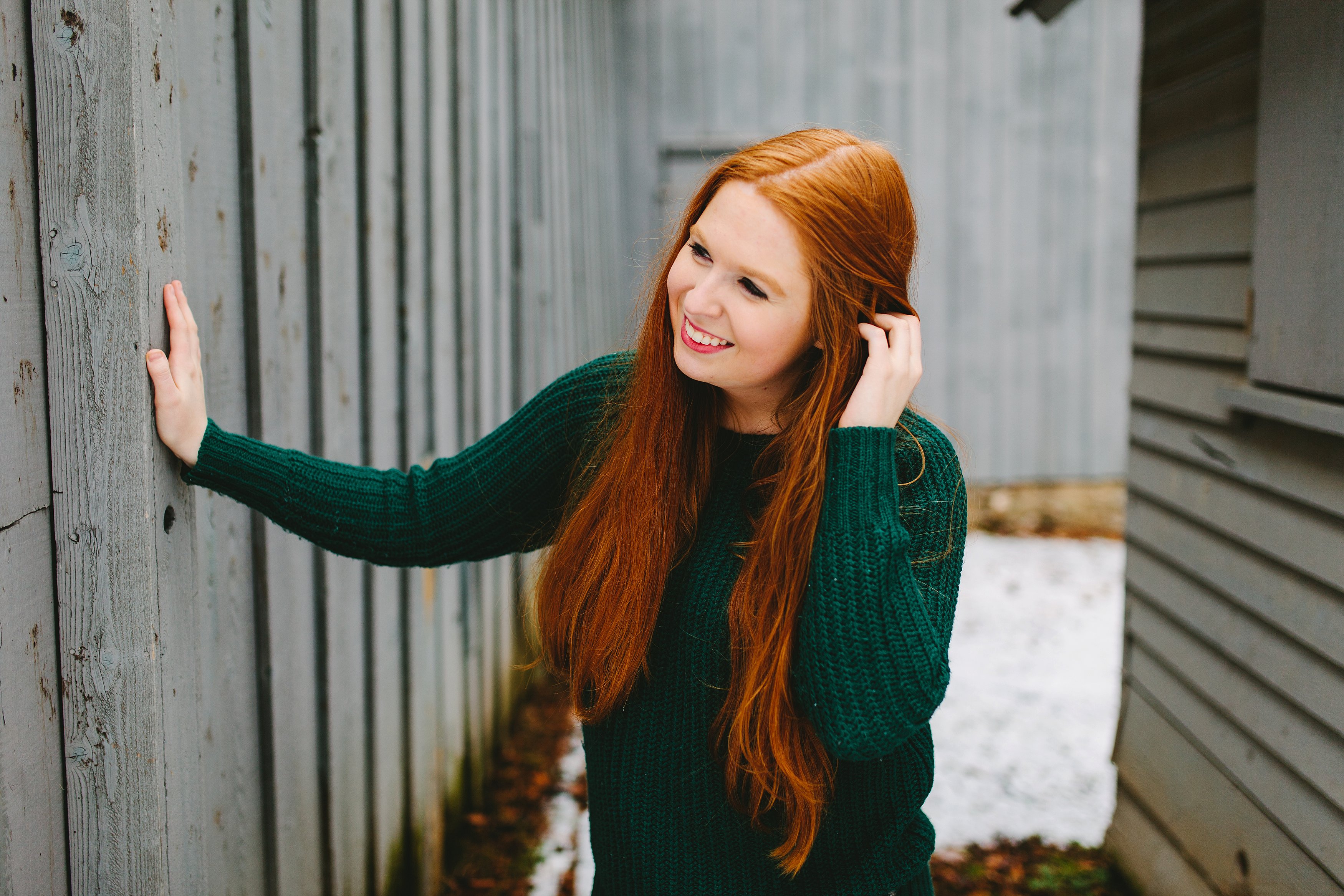 Angelika Johns Photography Winter Snowy Senior Shoot_0031.jpg