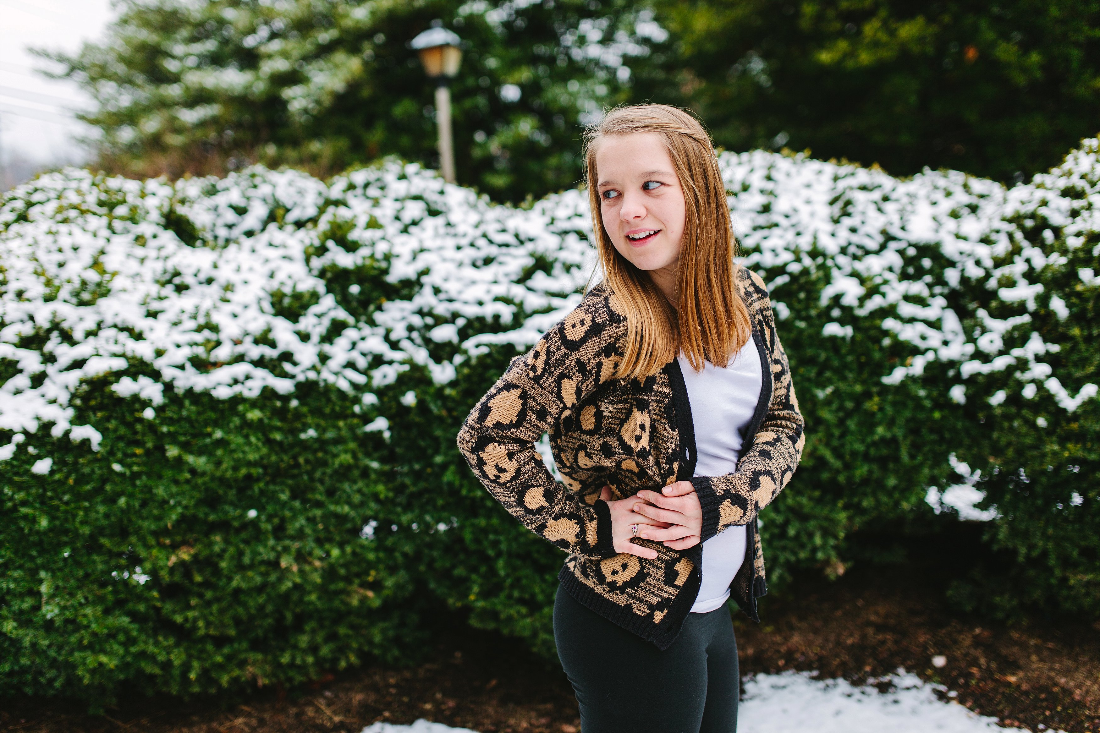 Angelika Johns Photography Winter Snowy Senior Shoot_0041.jpg