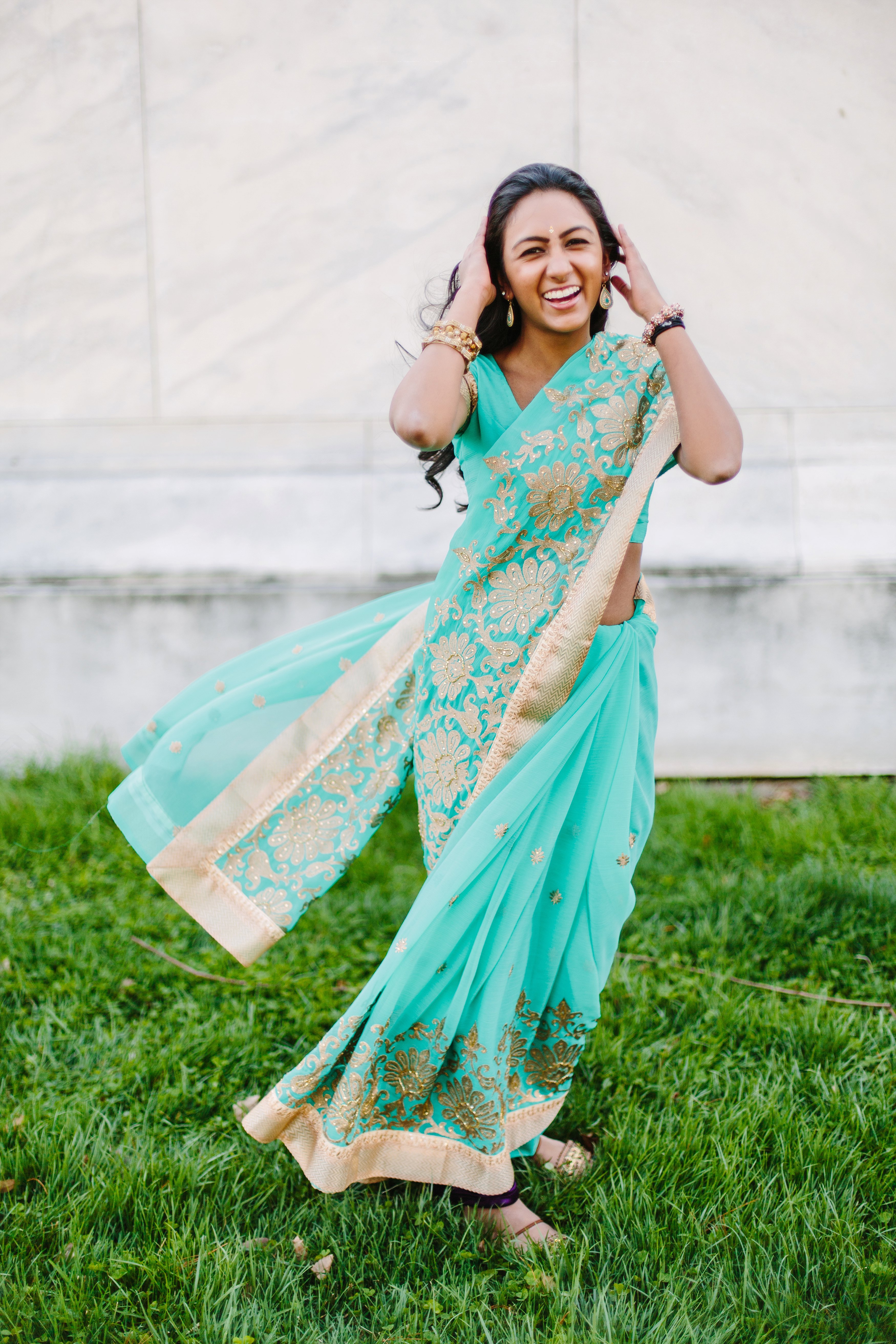 108A4041_Swathi and Tahia Tidal Basin Cherry Blossom Senior Shoot.jpg