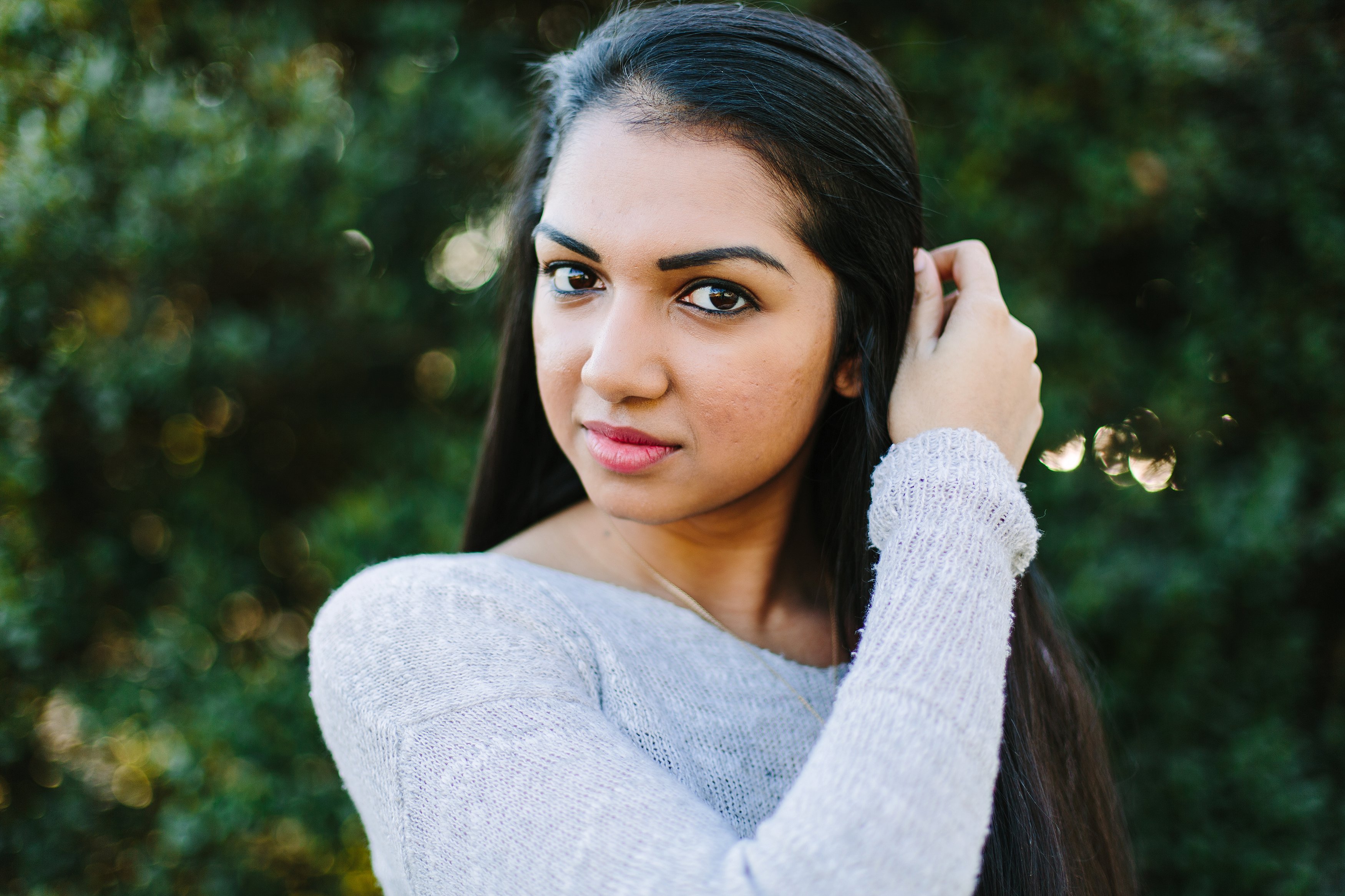 108A4127_Swathi and Tahia Tidal Basin Cherry Blossom Senior Shoot.jpg