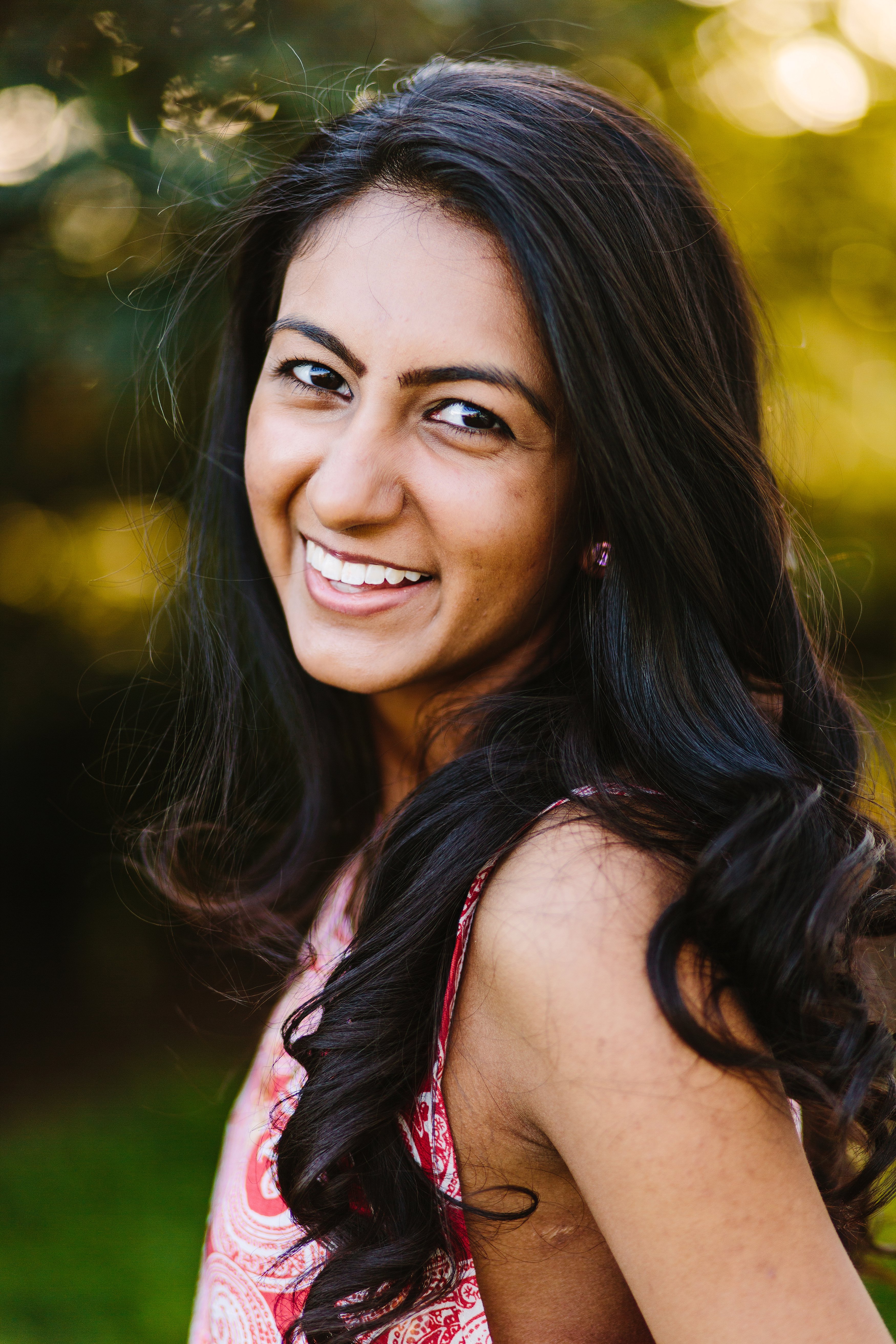 108A4226_Swathi and Tahia Tidal Basin Cherry Blossom Senior Shoot.jpg