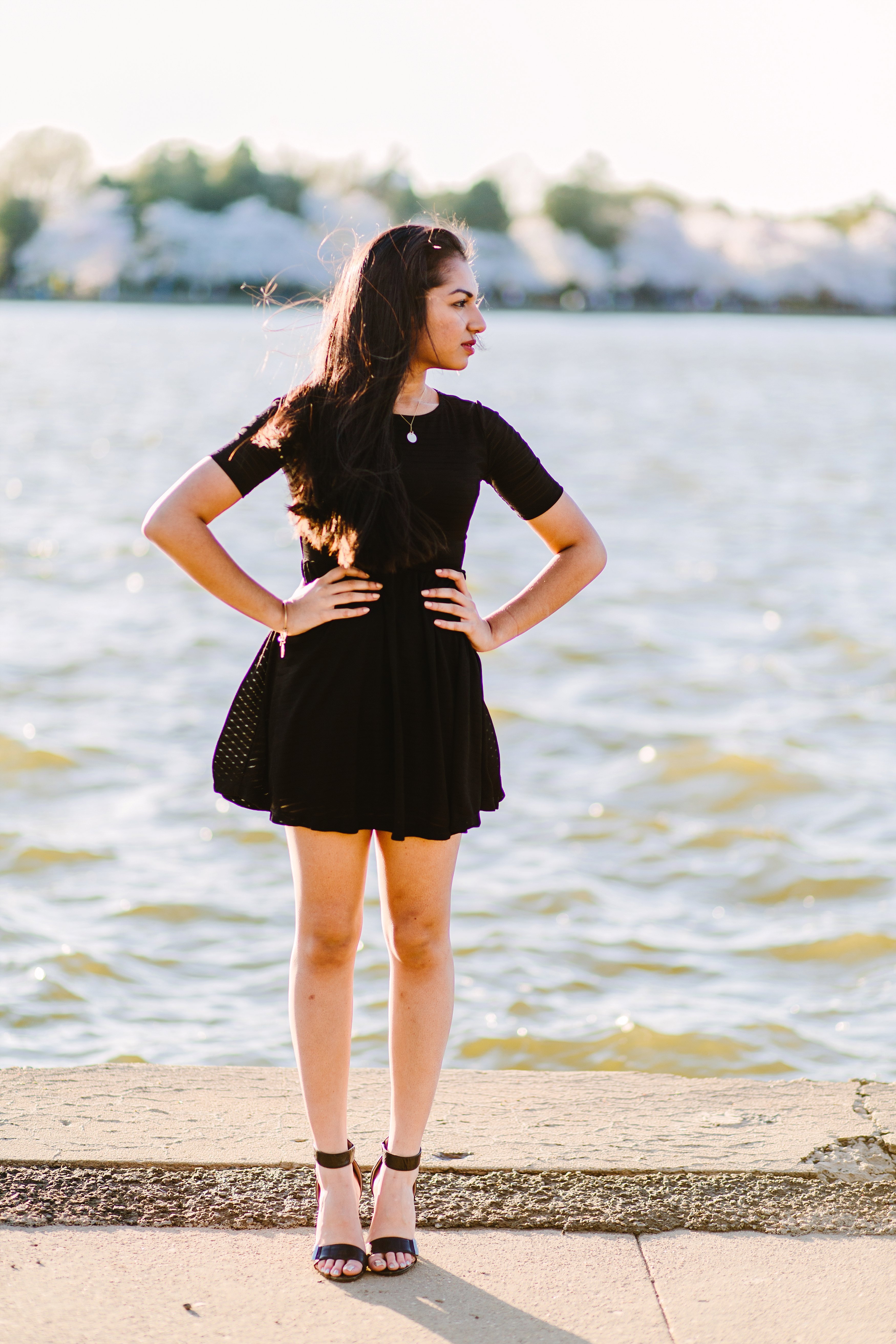108A4404_Swathi and Tahia Tidal Basin Cherry Blossom Senior Shoot.jpg