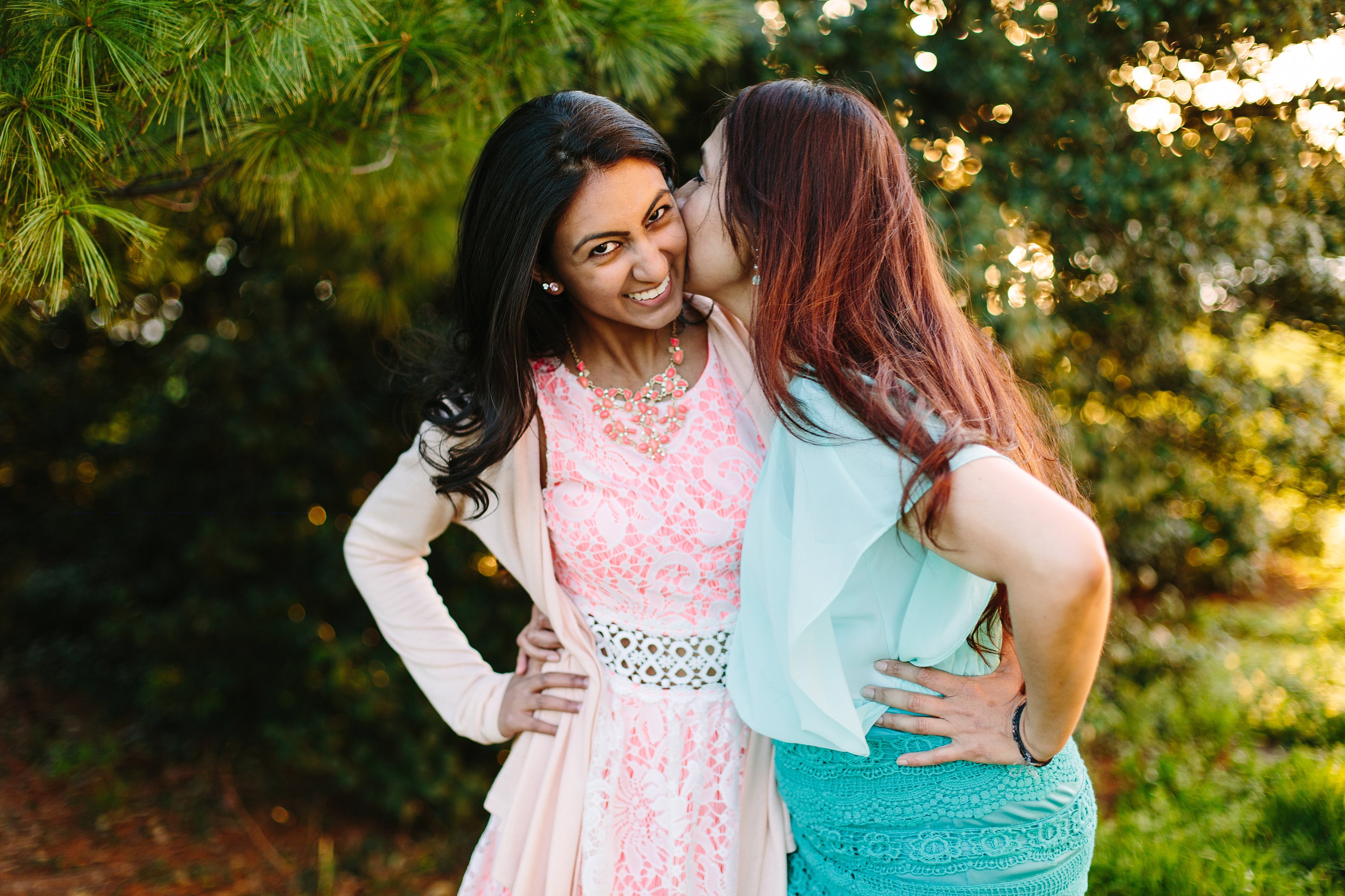 108A4709_Swathi and Tahia Tidal Basin Cherry Blossom Senior Shoot.jpg