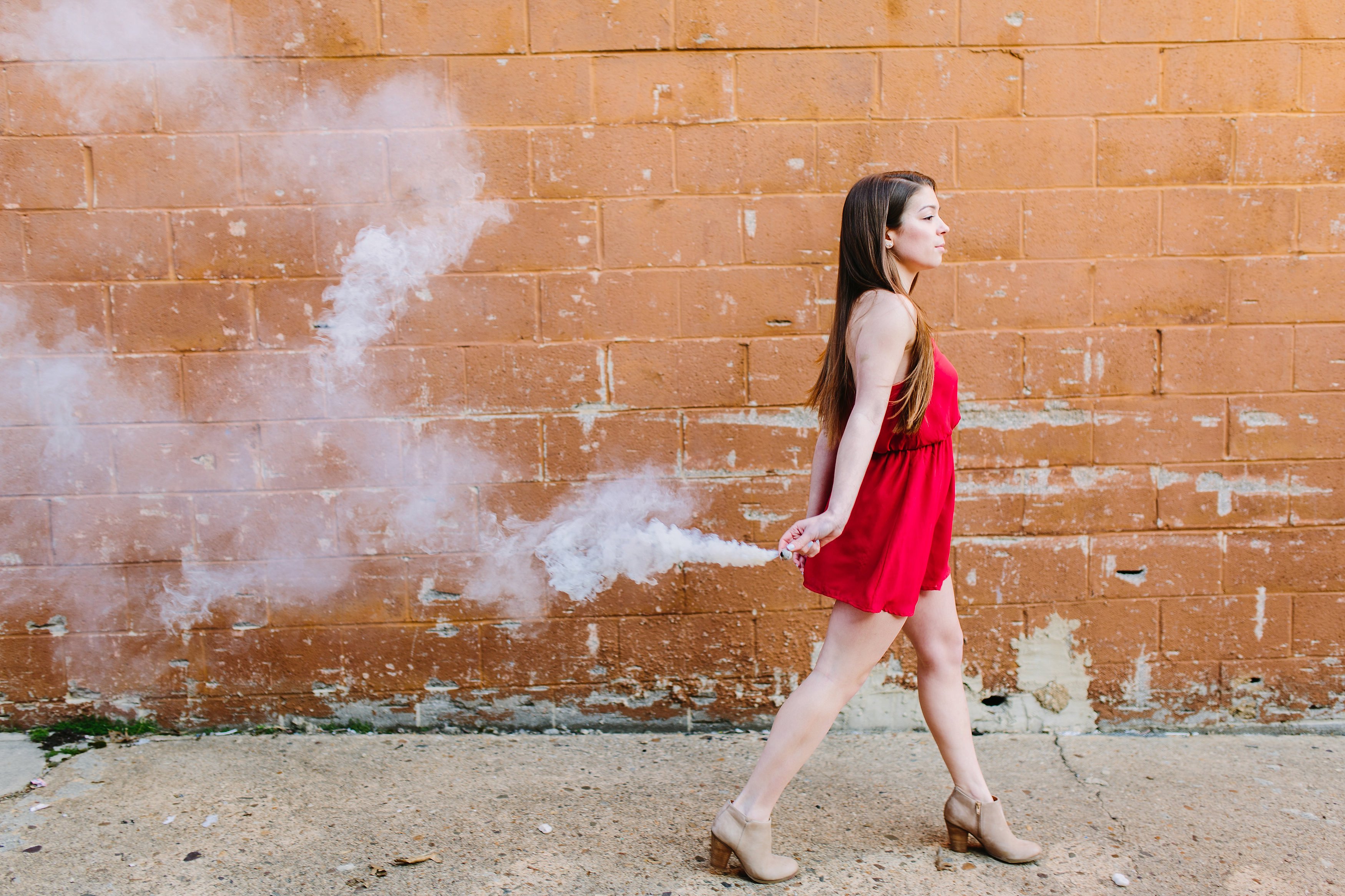 DC Senior Photographer Smoke Bomb Photoshoot_0006.jpg