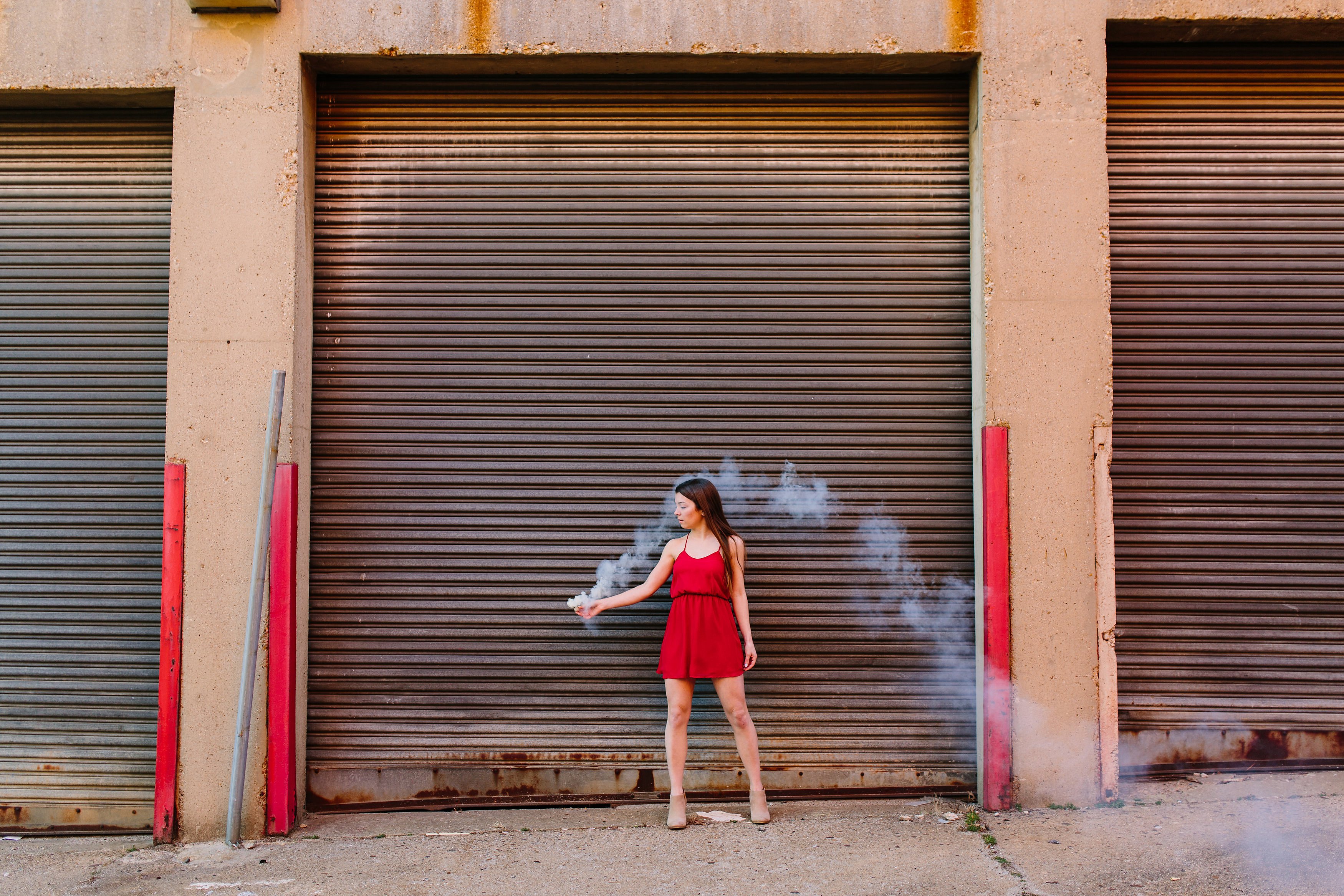 DC Senior Photographer Smoke Bomb Photoshoot_0017.jpg