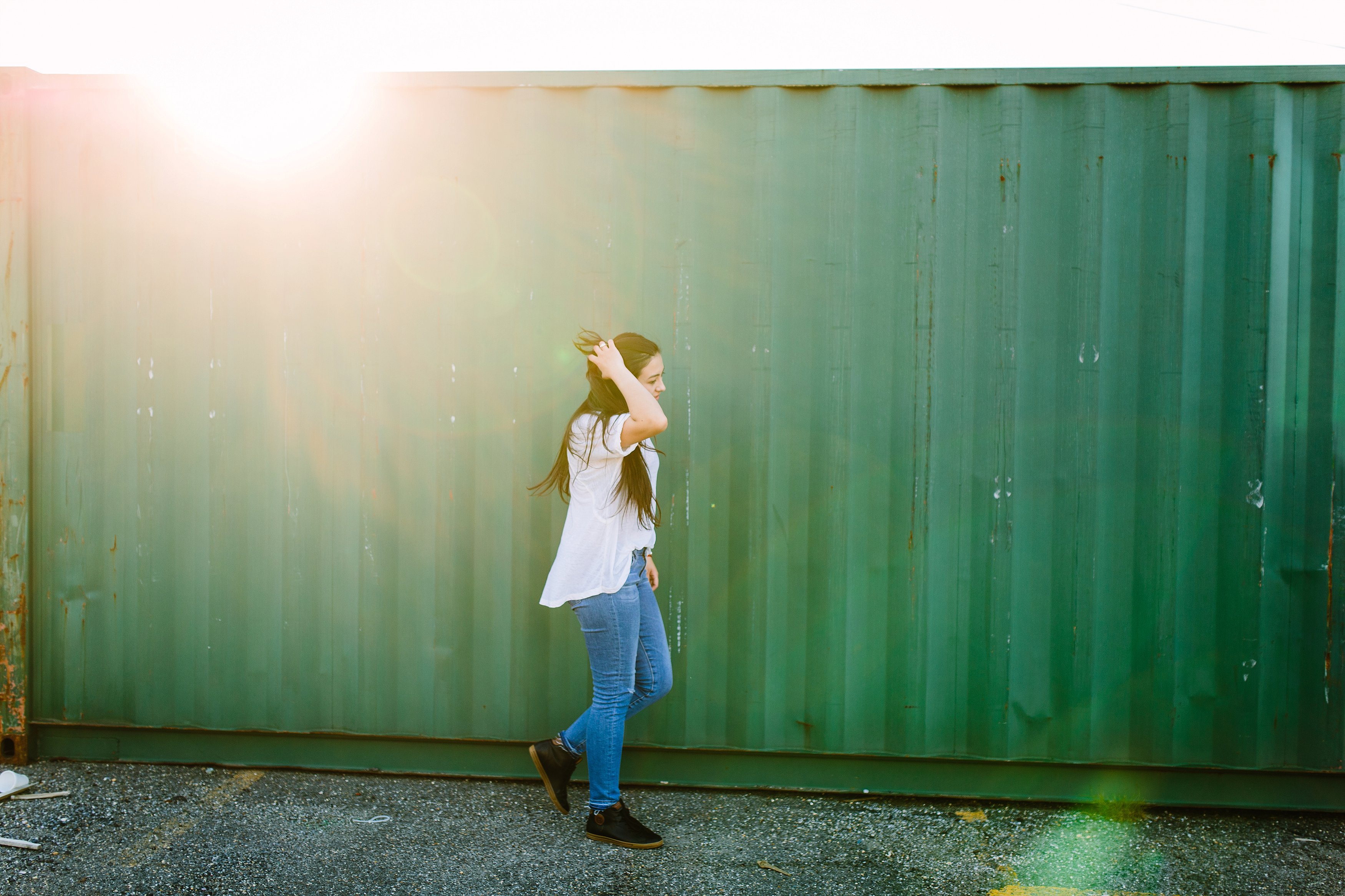 108A1676_Veronica Leeman Union Market DC Senior Shoot.jpg