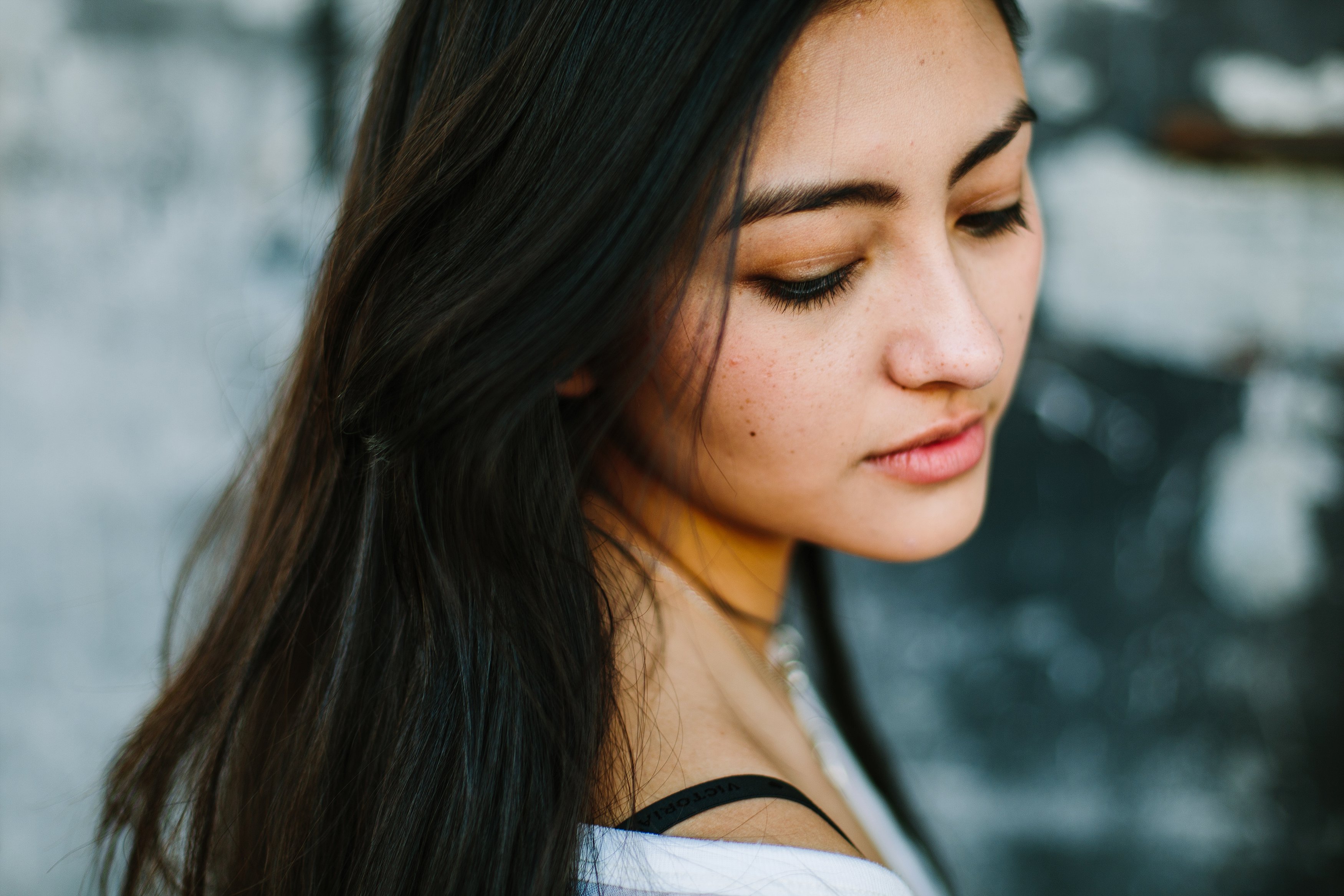 108A1853_Veronica Leeman Union Market DC Senior Shoot.jpg