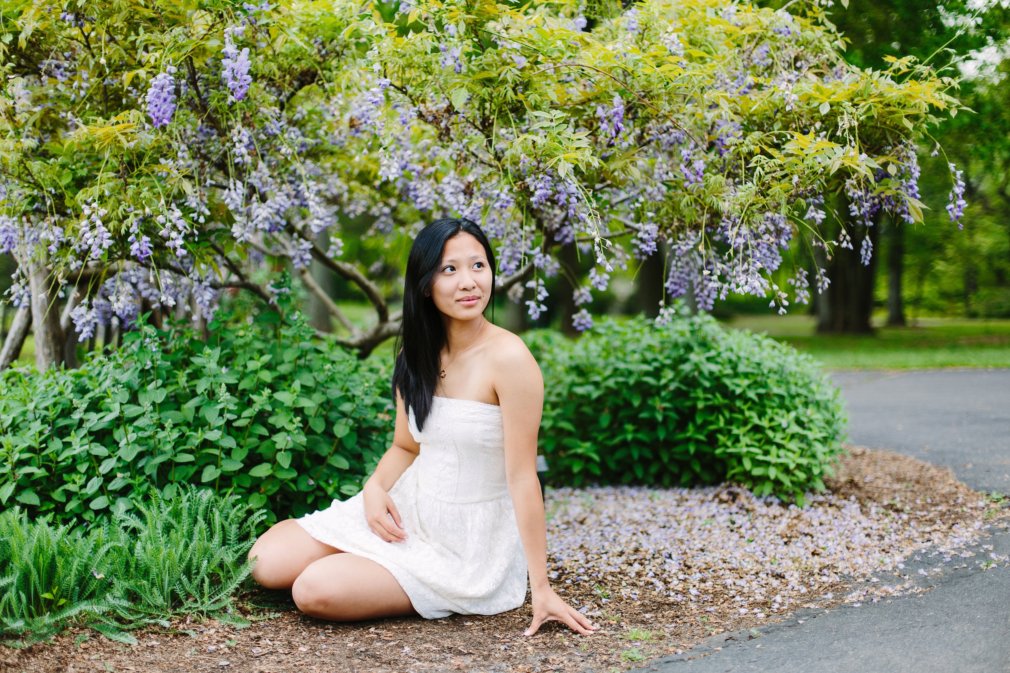 108A8653_Stephanie Meadowlark Gardens Senior Shoot.jpg