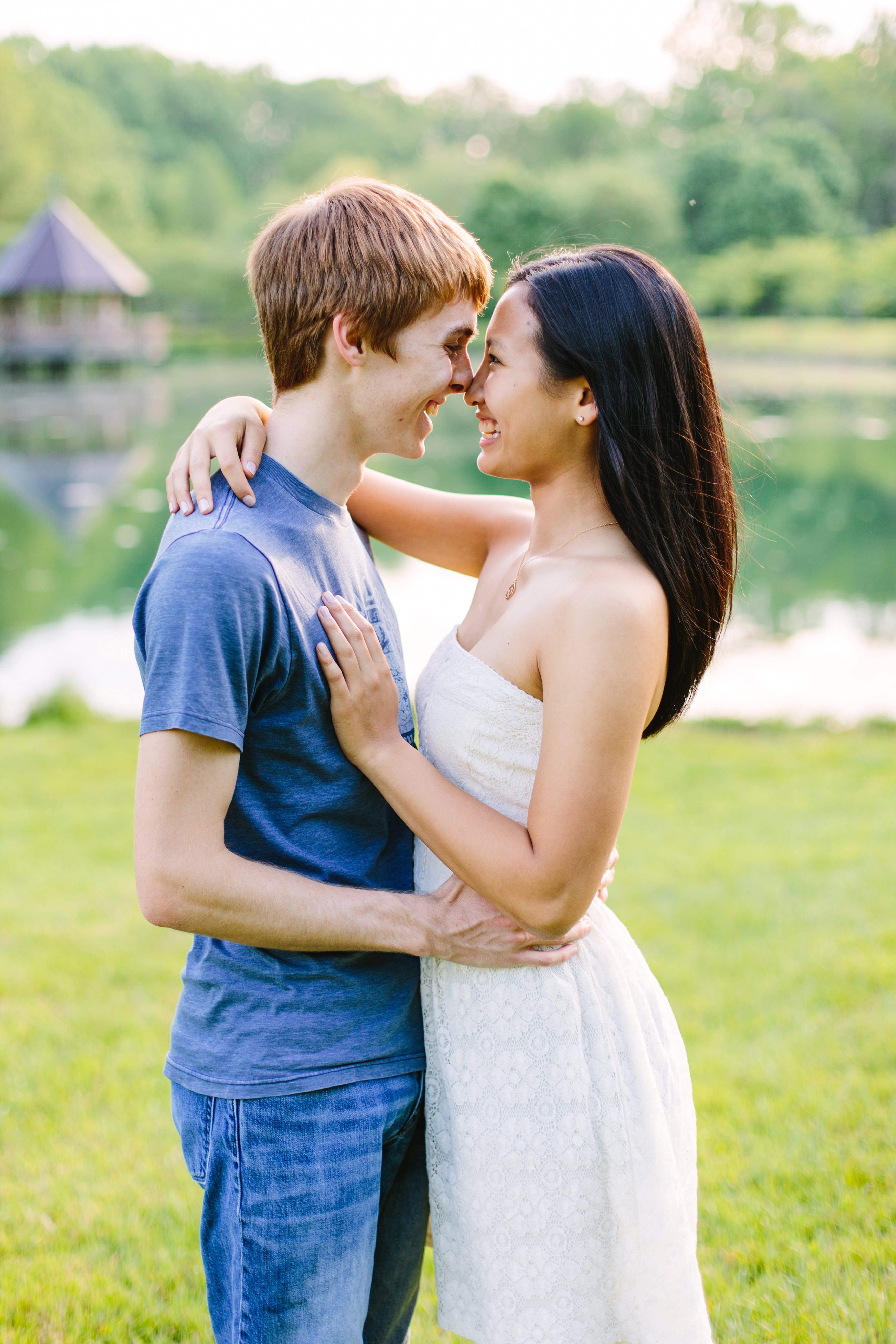 108A8798_Stephanie Meadowlark Gardens Senior Shoot.jpg