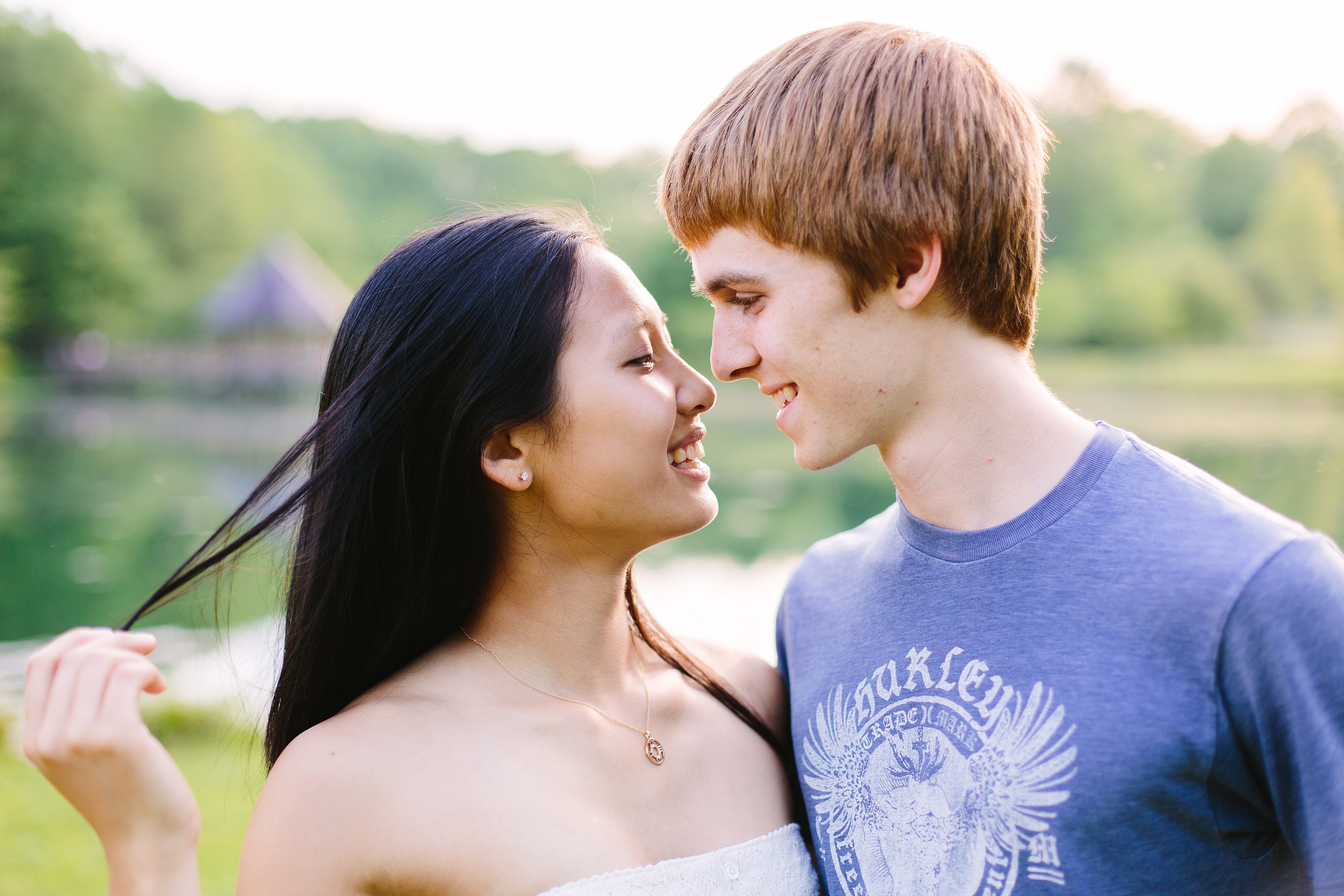 108A8830_Stephanie Meadowlark Gardens Senior Shoot.jpg