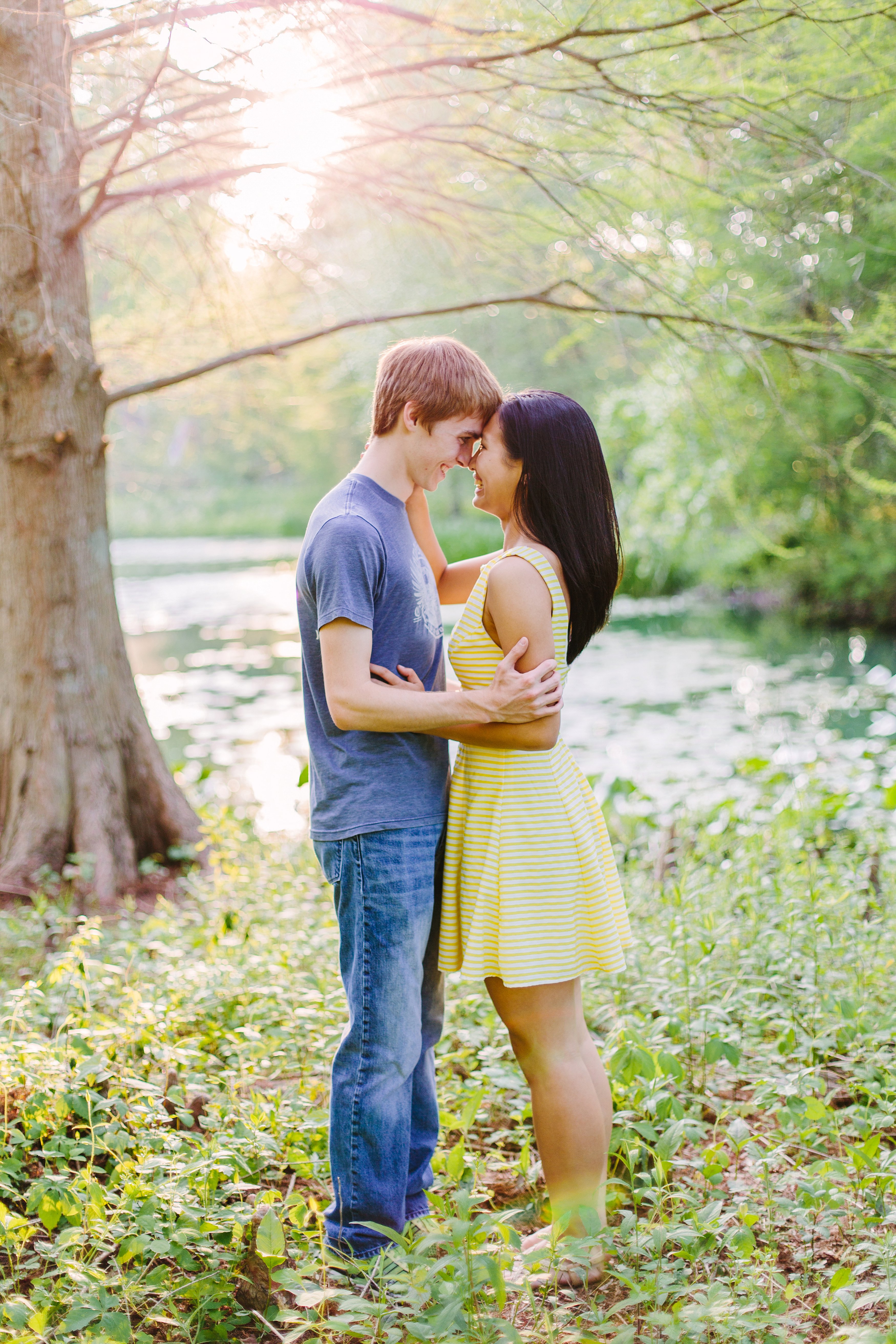 108A9284_Stephanie Meadowlark Gardens Senior Shoot.jpg