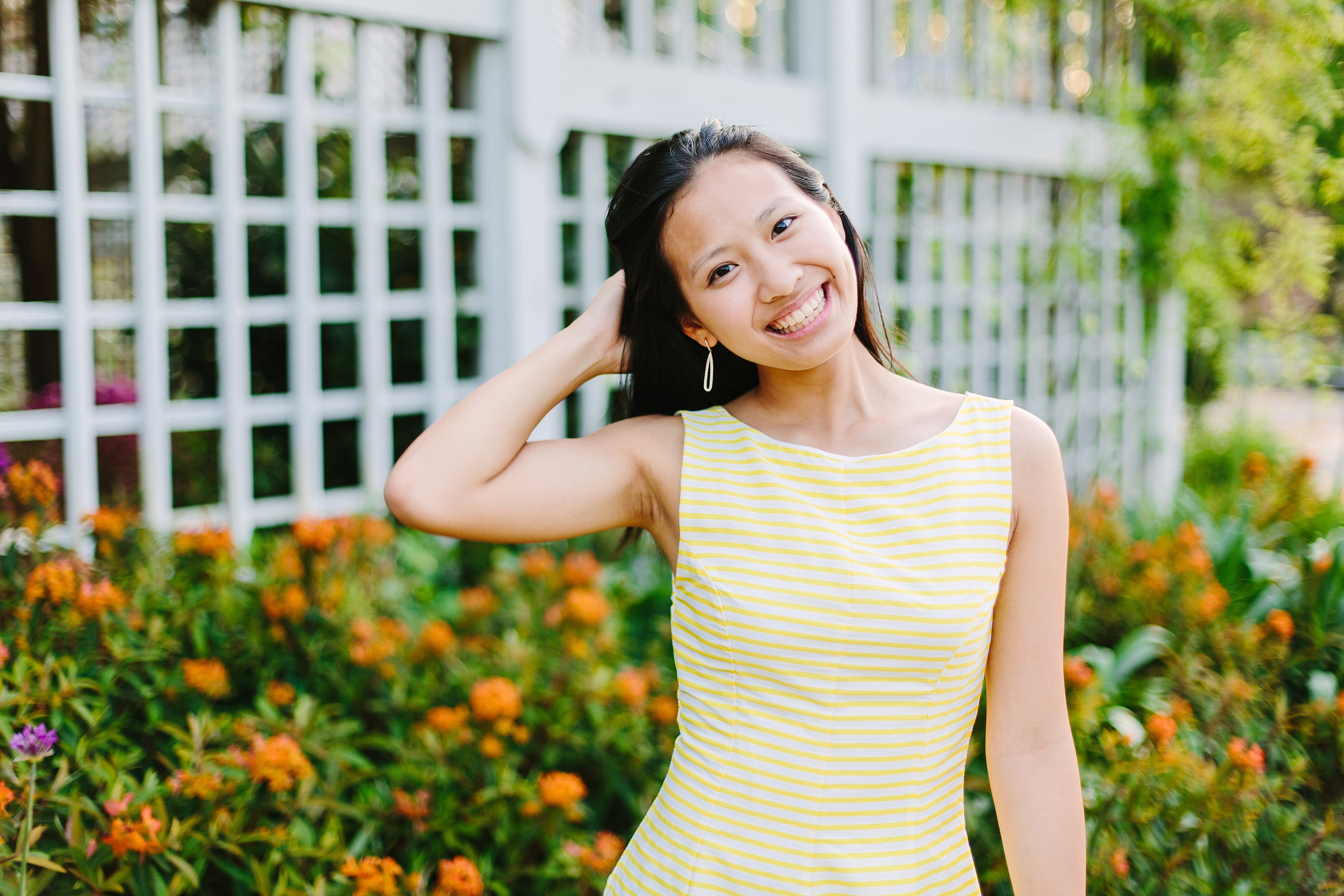 108A9383_Stephanie Meadowlark Gardens Senior Shoot.jpg