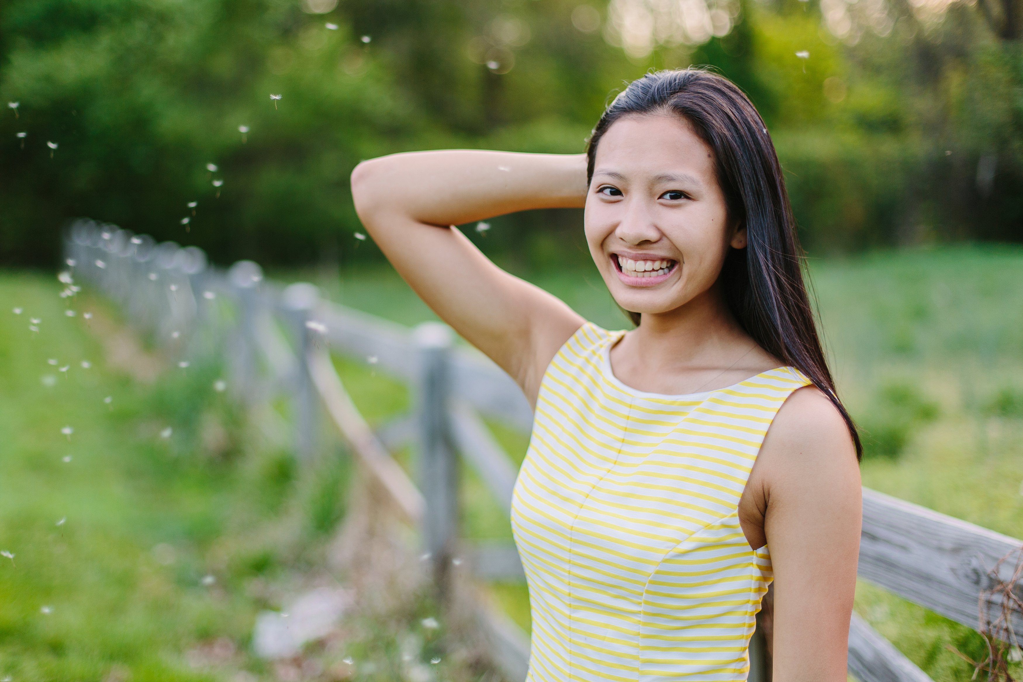 108A9504_Stephanie Meadowlark Gardens Senior Shoot.jpg