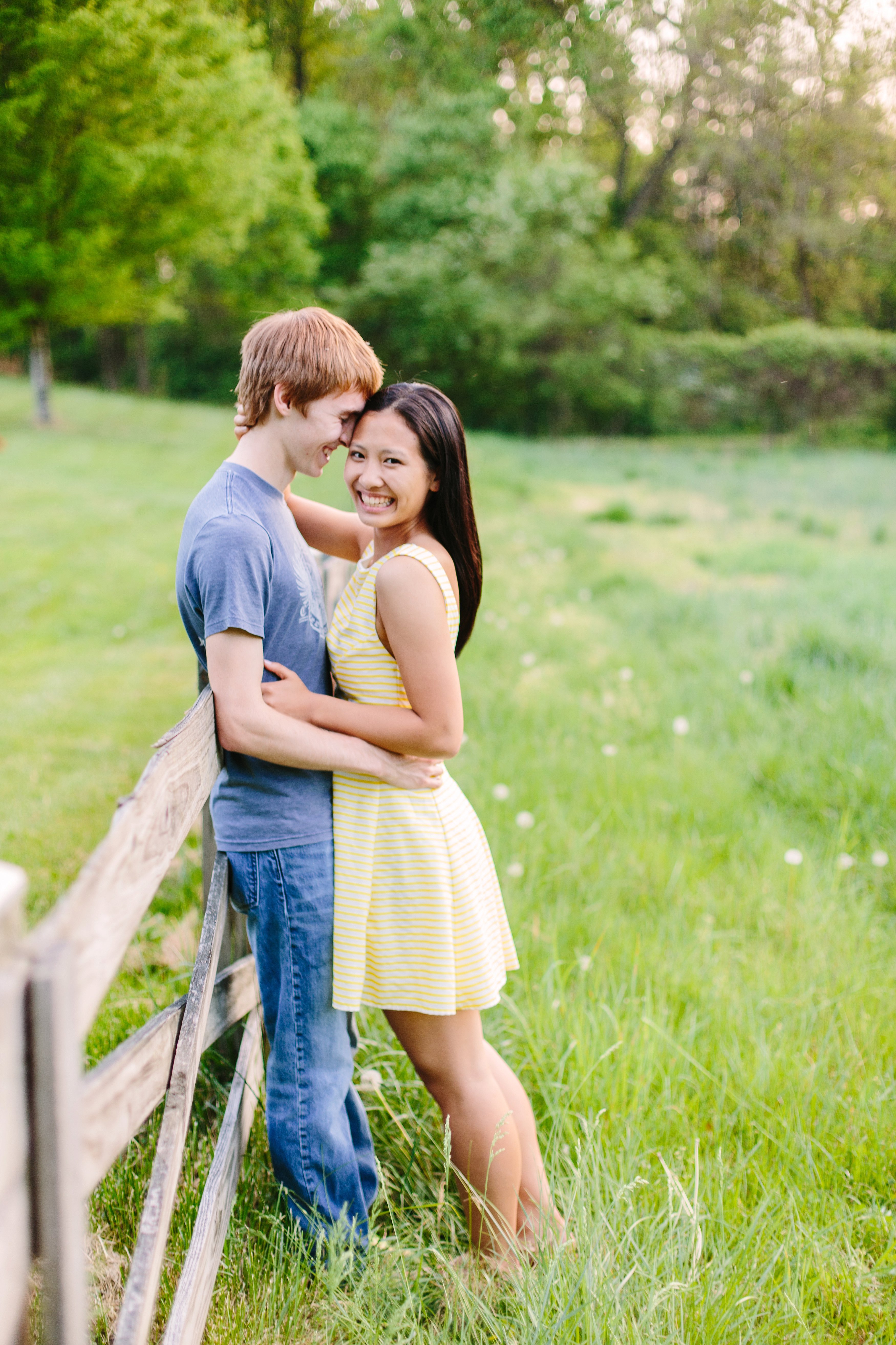 108A9533_Stephanie Meadowlark Gardens Senior Shoot.jpg