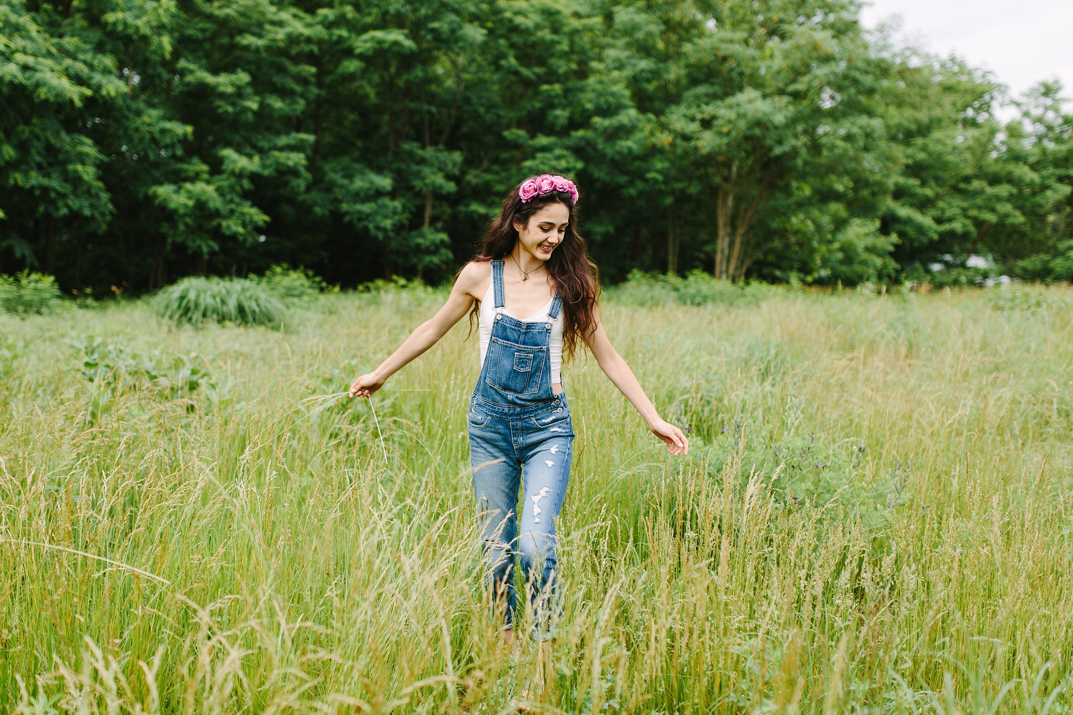 108A7897_Aliana Falls Church Senior Session Virginia Senior Photographer Photos.jpg