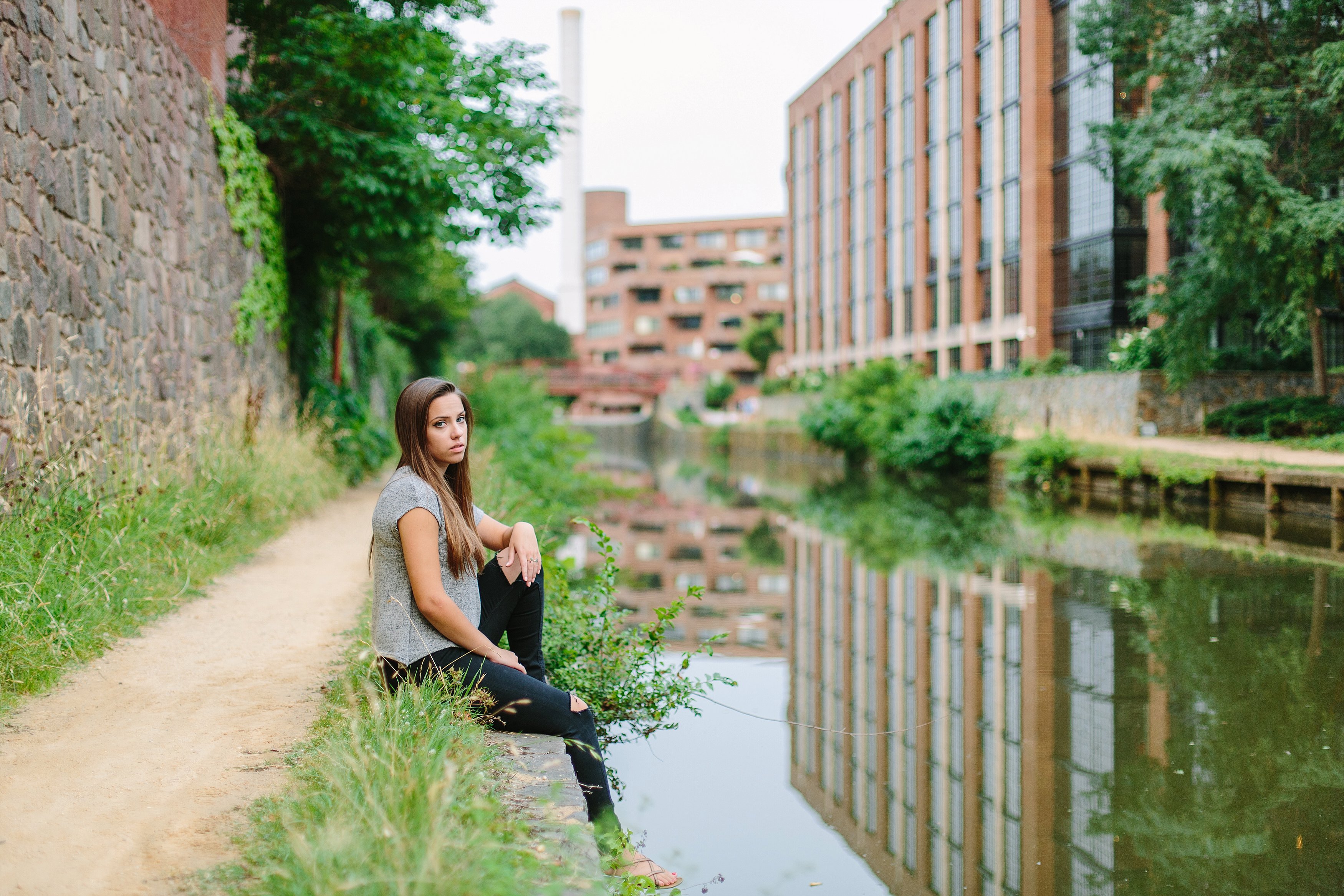 108A9096_Maddie Georgetown Senior Session.jpg