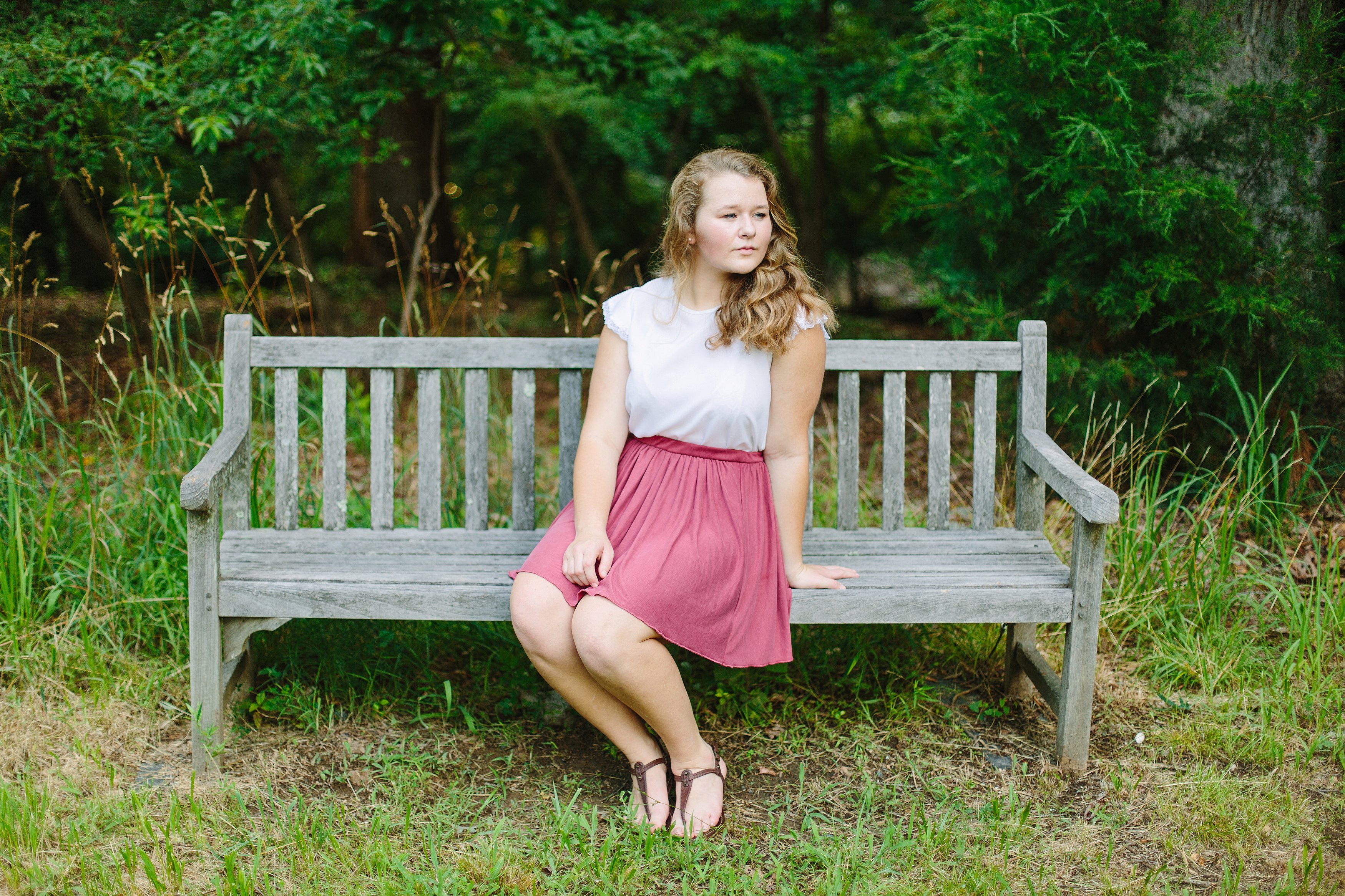 Erin Grassy Field Arlington Senior Shoot_0398.jpg