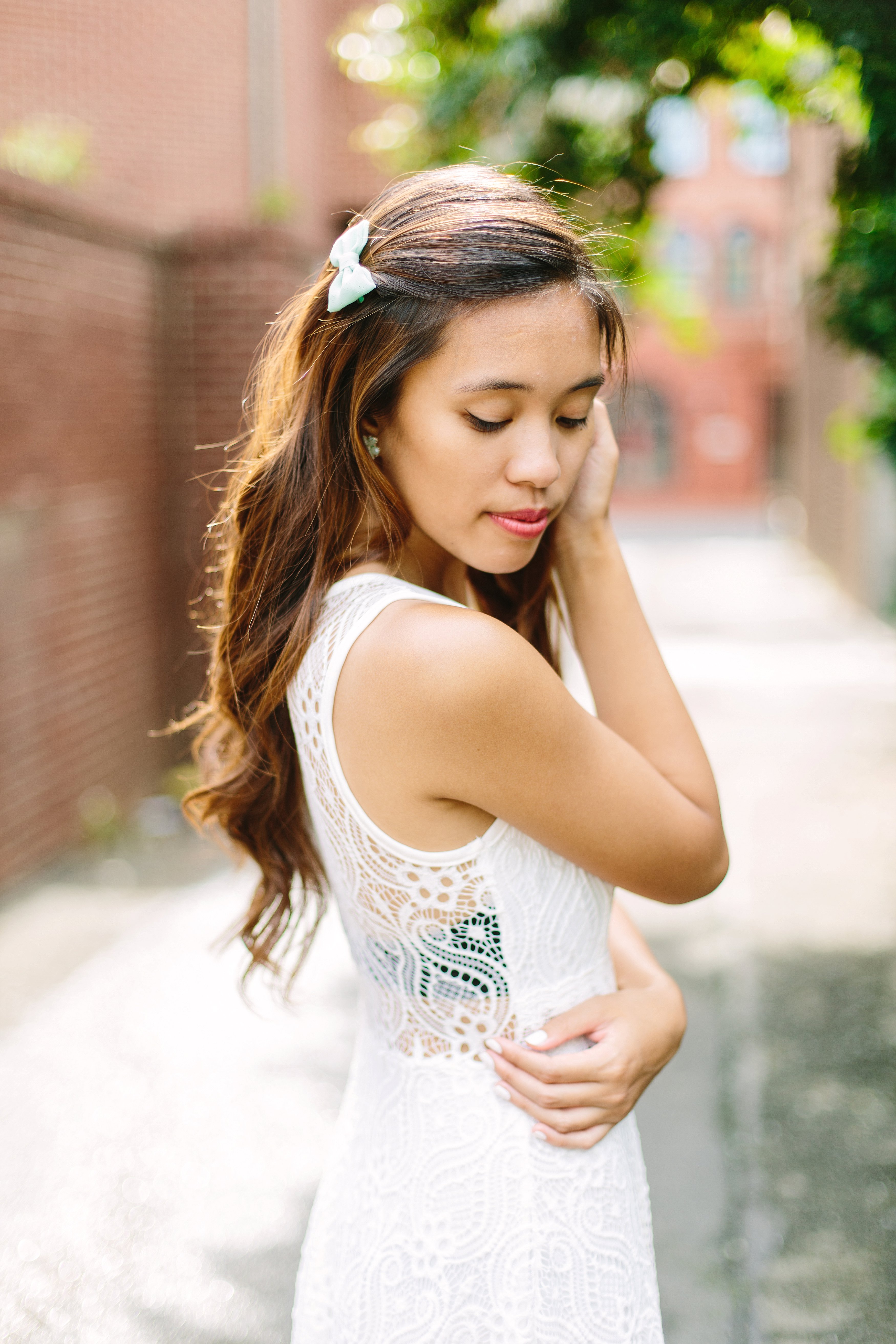 Gwen and Naini Old Town Alexandria Senior Shoot_0296.jpg