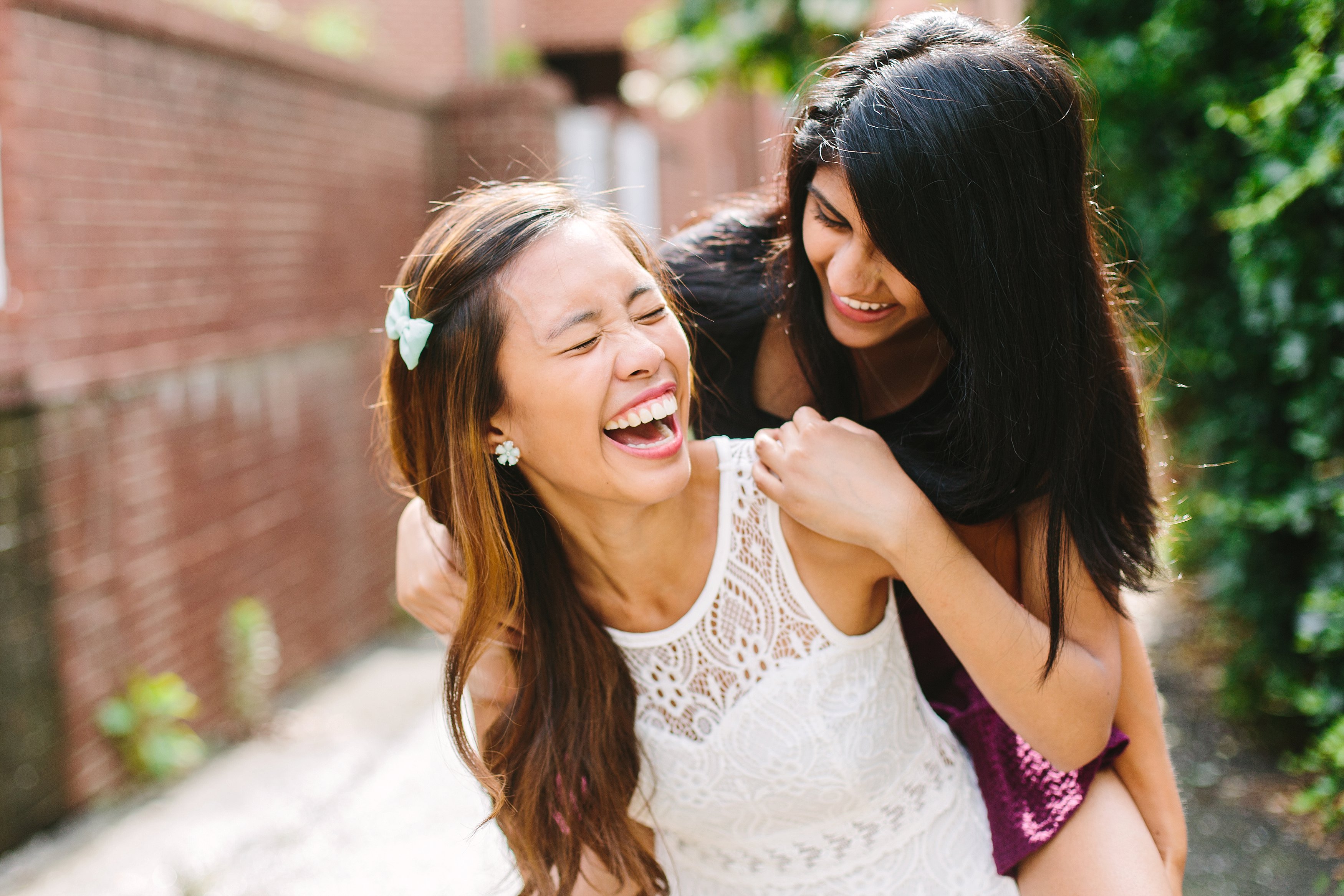 Gwen and Naini Old Town Alexandria Senior Shoot_0299.jpg