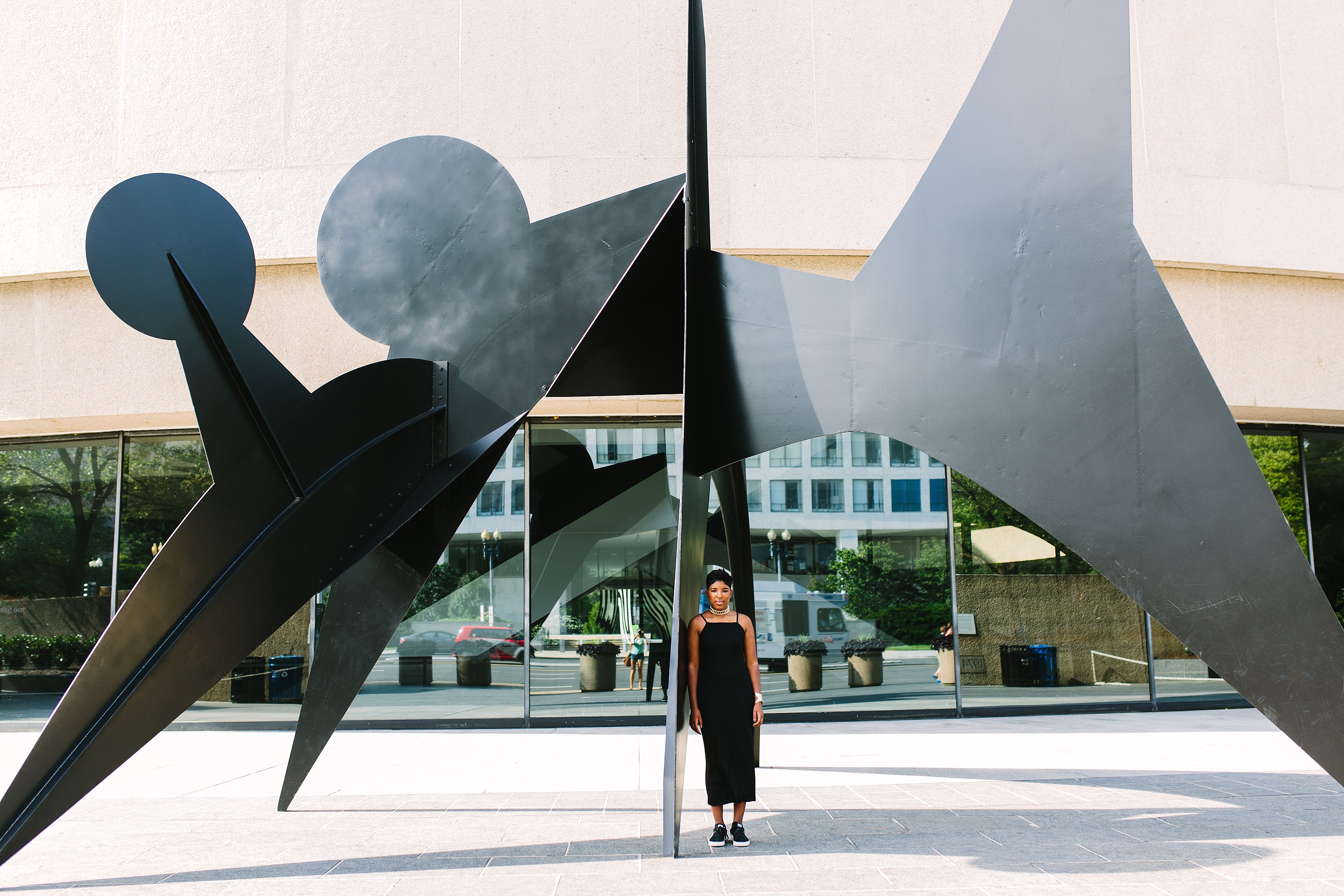 Shelby Urban DC Hirshhorn Museum Senior Shoot_0416.jpg