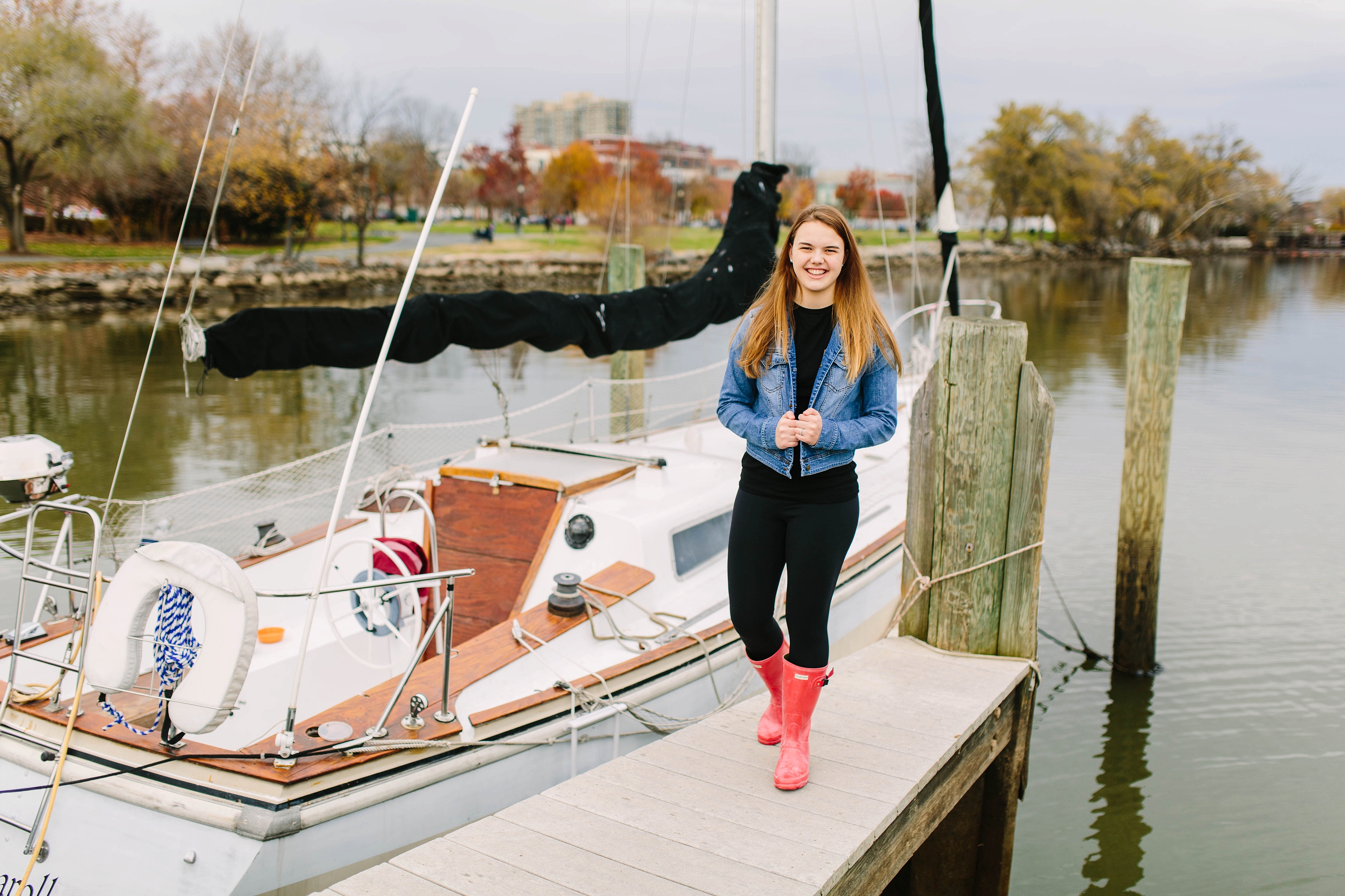 Brady Old Town Alexandria Senior Shoot_1067.jpg