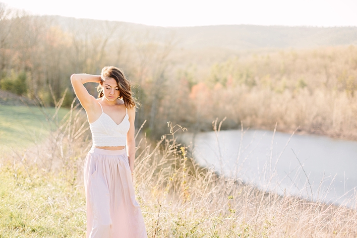 Lindsey Yoder Free Flowy Harrisonburg Senior Shoot_0142.jpg