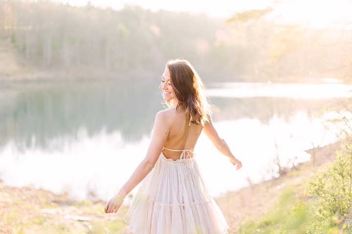 Lindsey Yoder Free Flowy Harrisonburg Senior Shoot_0165.jpg