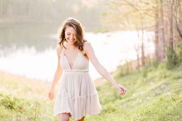 Lindsey Yoder Free Flowy Harrisonburg Senior Shoot_0167.jpg