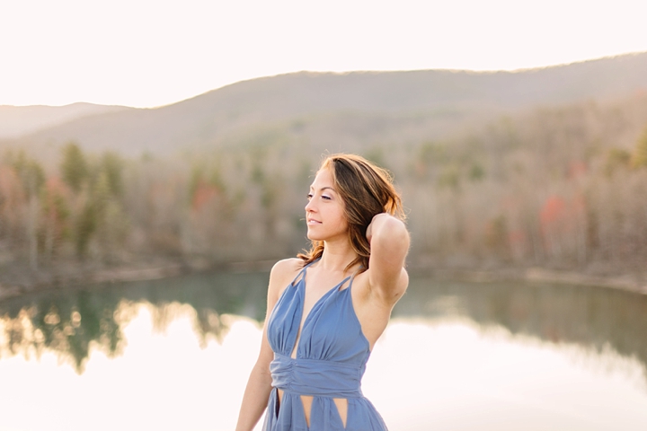 Lindsey Yoder Free Flowy Harrisonburg Senior Shoot_0190.jpg