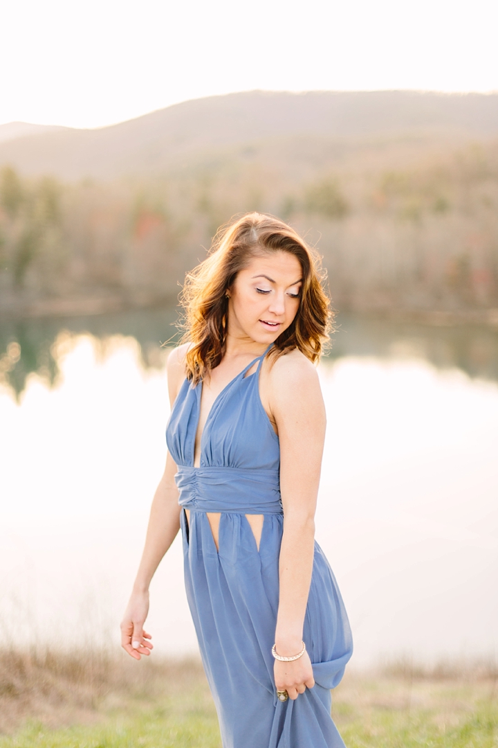 Lindsey Yoder Free Flowy Harrisonburg Senior Shoot_0195.jpg