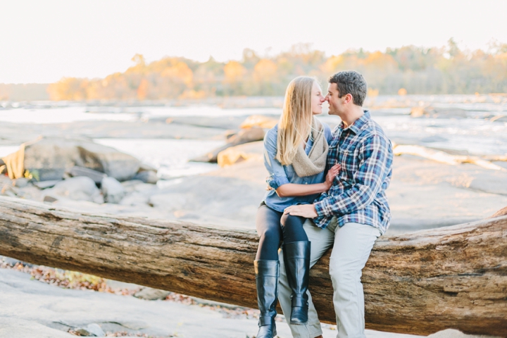 Maymont Park and Belle Isle Fall Engagement Session_0339.jpg