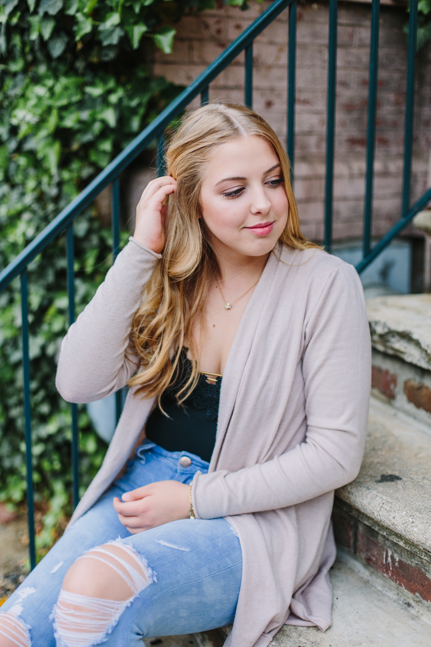 Ellie Ward Georgetown Senior Session_0071.jpg