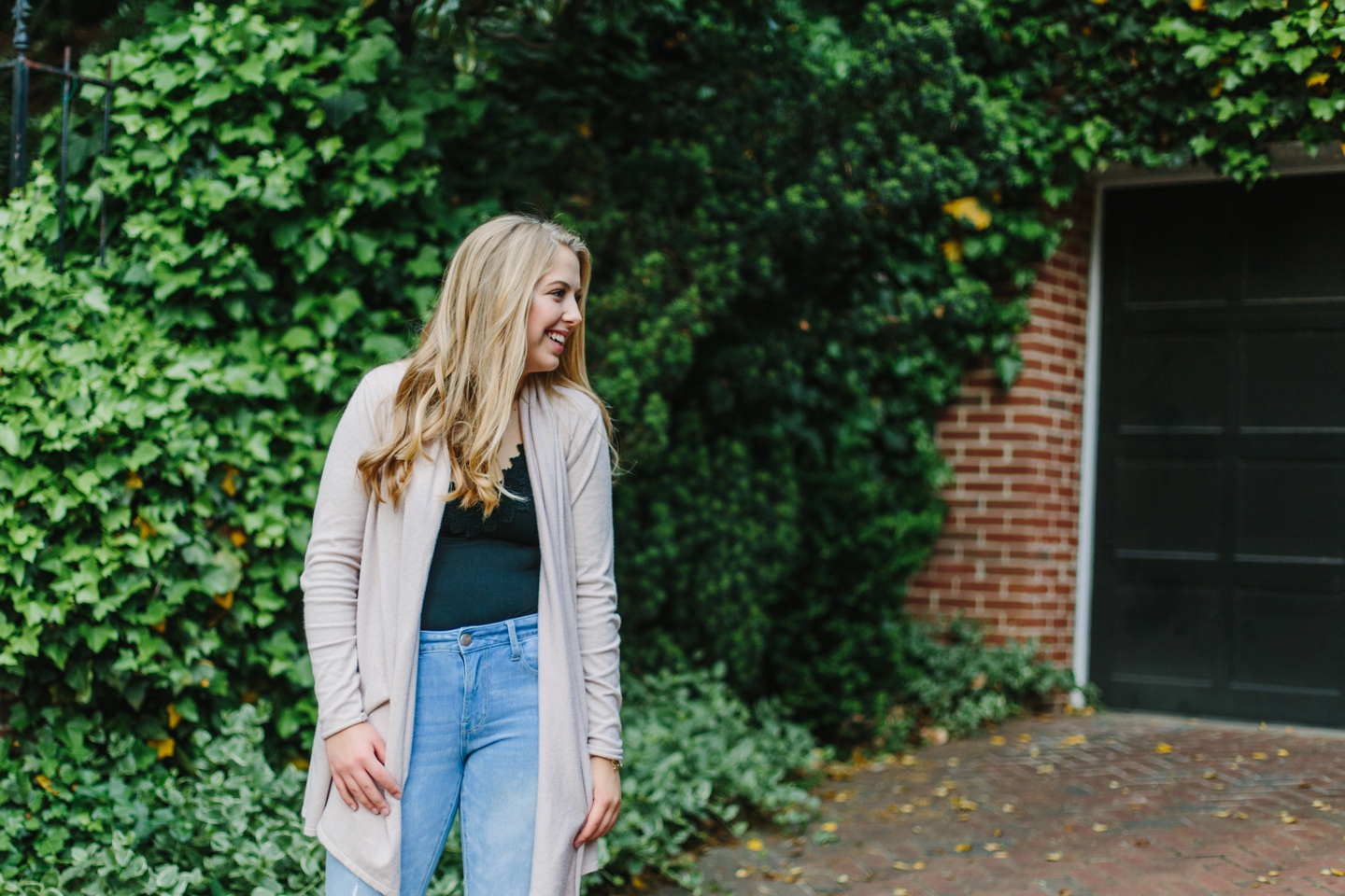 Ellie Ward Georgetown Senior Session_0080.jpg