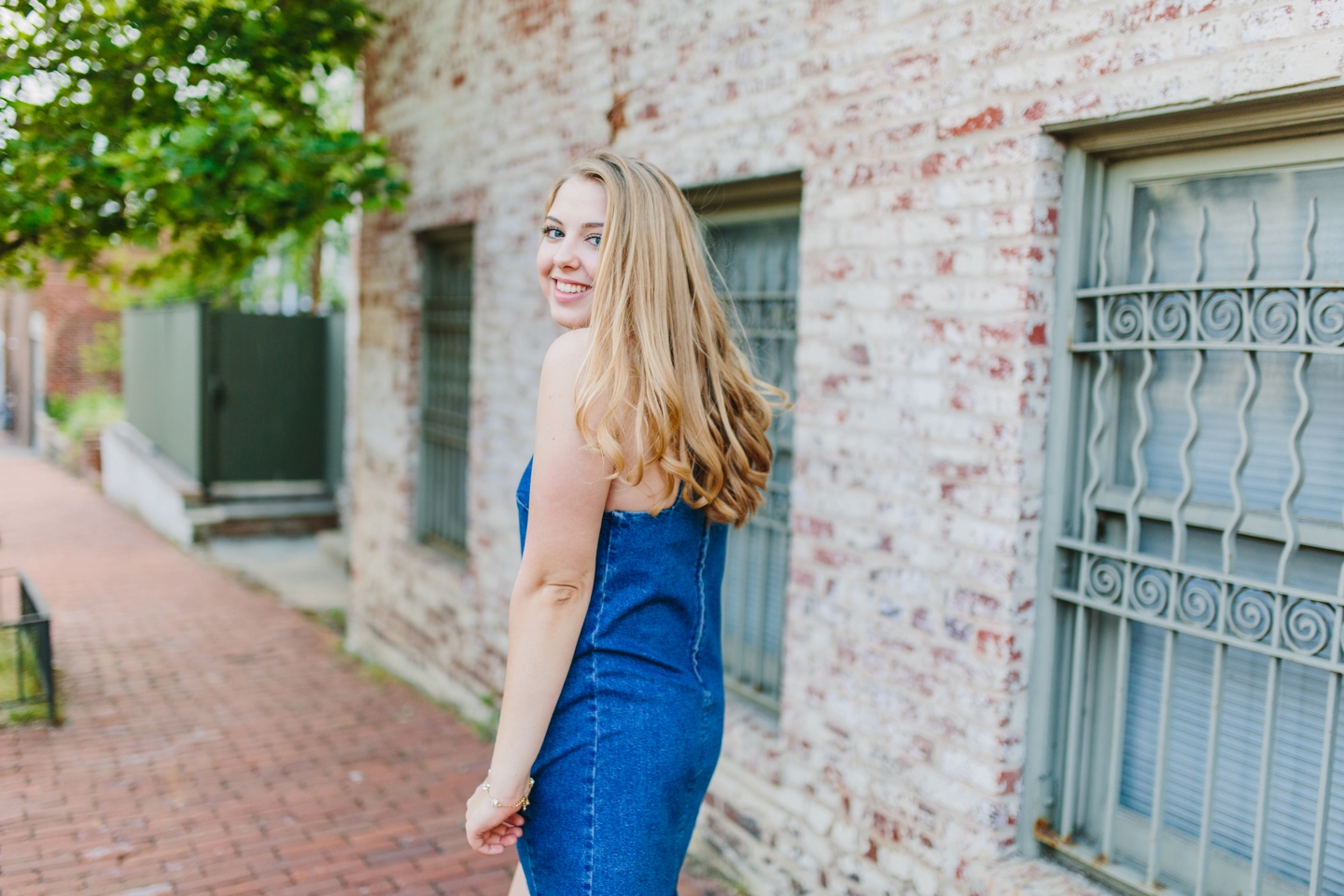 Ellie Ward Georgetown Senior Session_0101.jpg