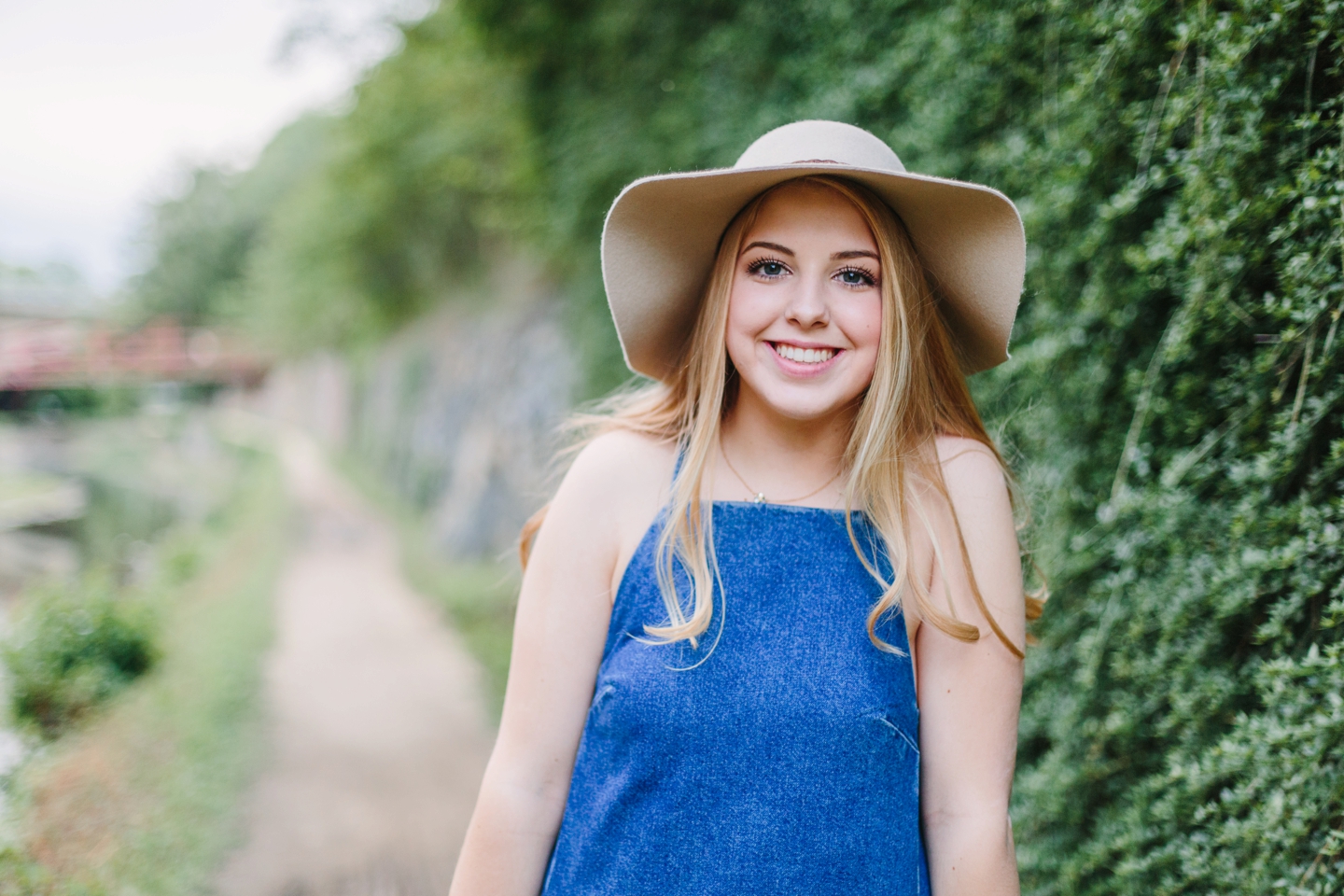 Ellie Ward Georgetown Senior Session_0111.jpg