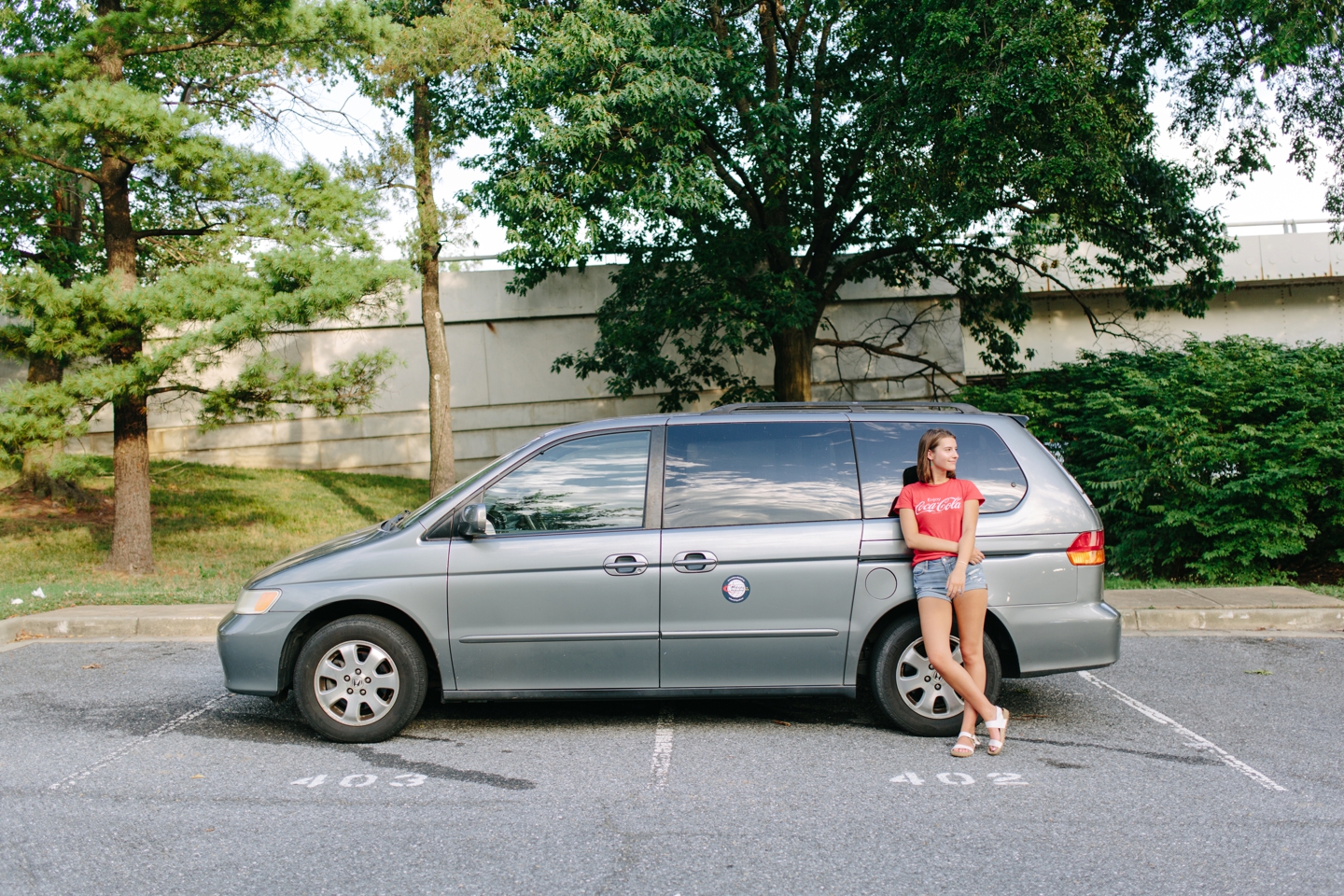 Mini Van Coca-Cola Tree Jefferson Memorial Tidal Basin DC Senior Session Elizabeth Gilmer_0653.jpg