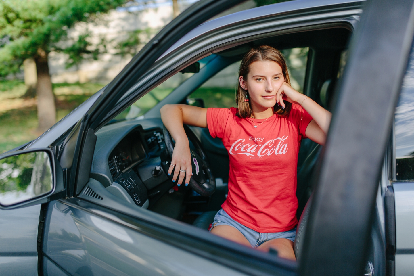 Mini Van Coca-Cola Tree Jefferson Memorial Tidal Basin DC Senior Session Elizabeth Gilmer_0666.jpg