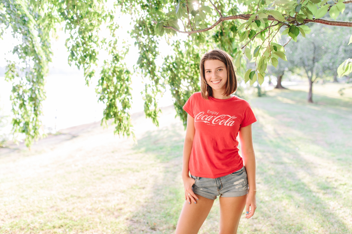 Mini Van Coca-Cola Tree Jefferson Memorial Tidal Basin DC Senior Session Elizabeth Gilmer_0688.jpg