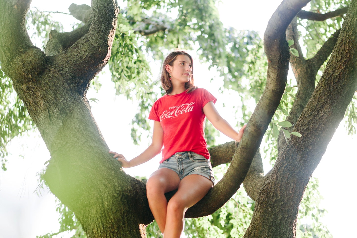 Mini Van Coca-Cola Tree Jefferson Memorial Tidal Basin DC Senior Session Elizabeth Gilmer_0708.jpg