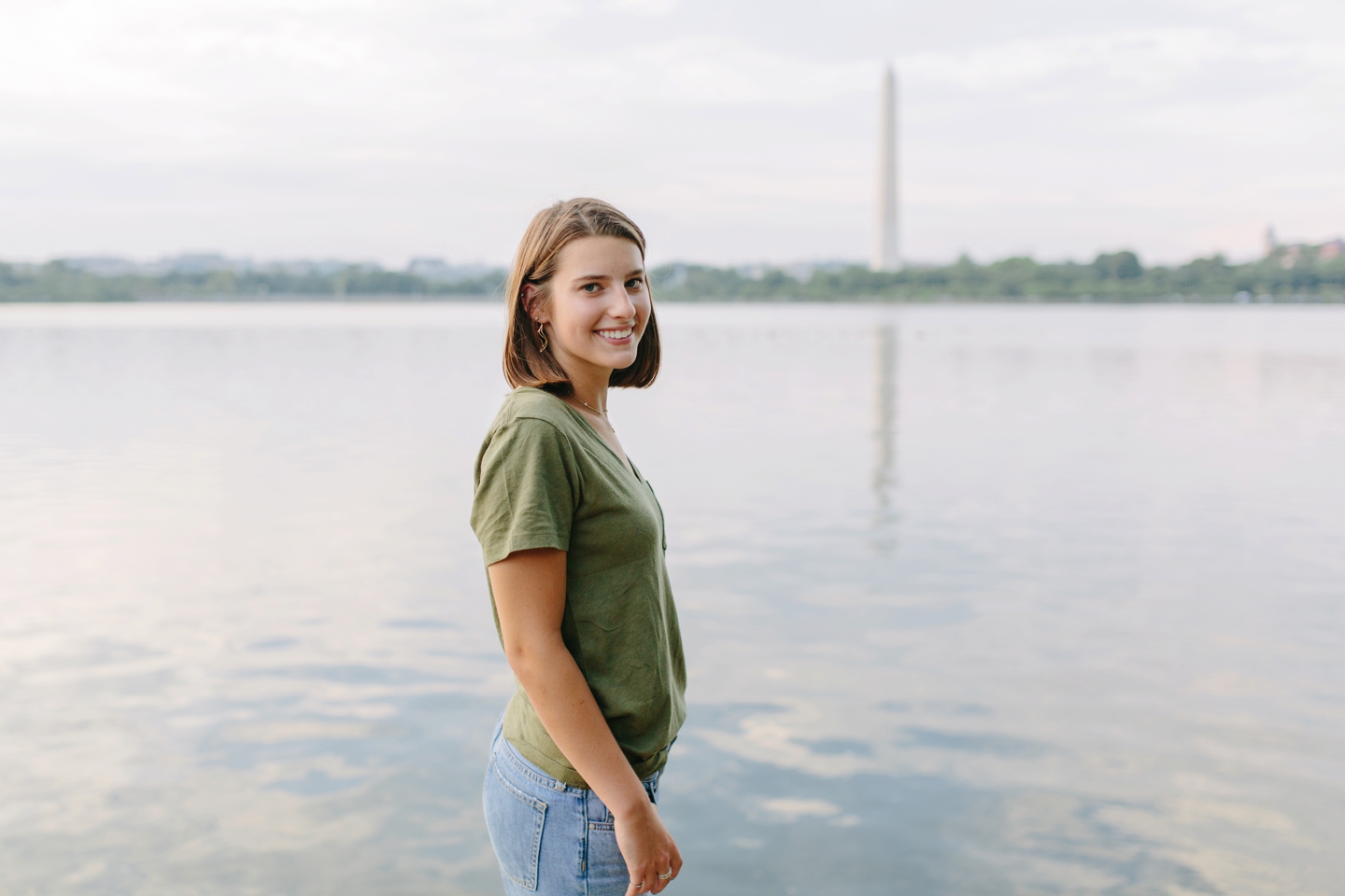 Mini Van Coca-Cola Tree Jefferson Memorial Tidal Basin DC Senior Session Elizabeth Gilmer_0731.jpg