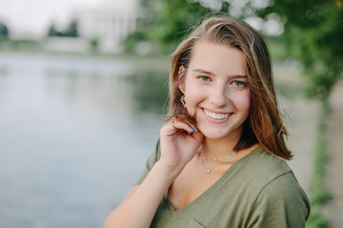 Mini Van Coca-Cola Tree Jefferson Memorial Tidal Basin DC Senior Session Elizabeth Gilmer_0733.jpg