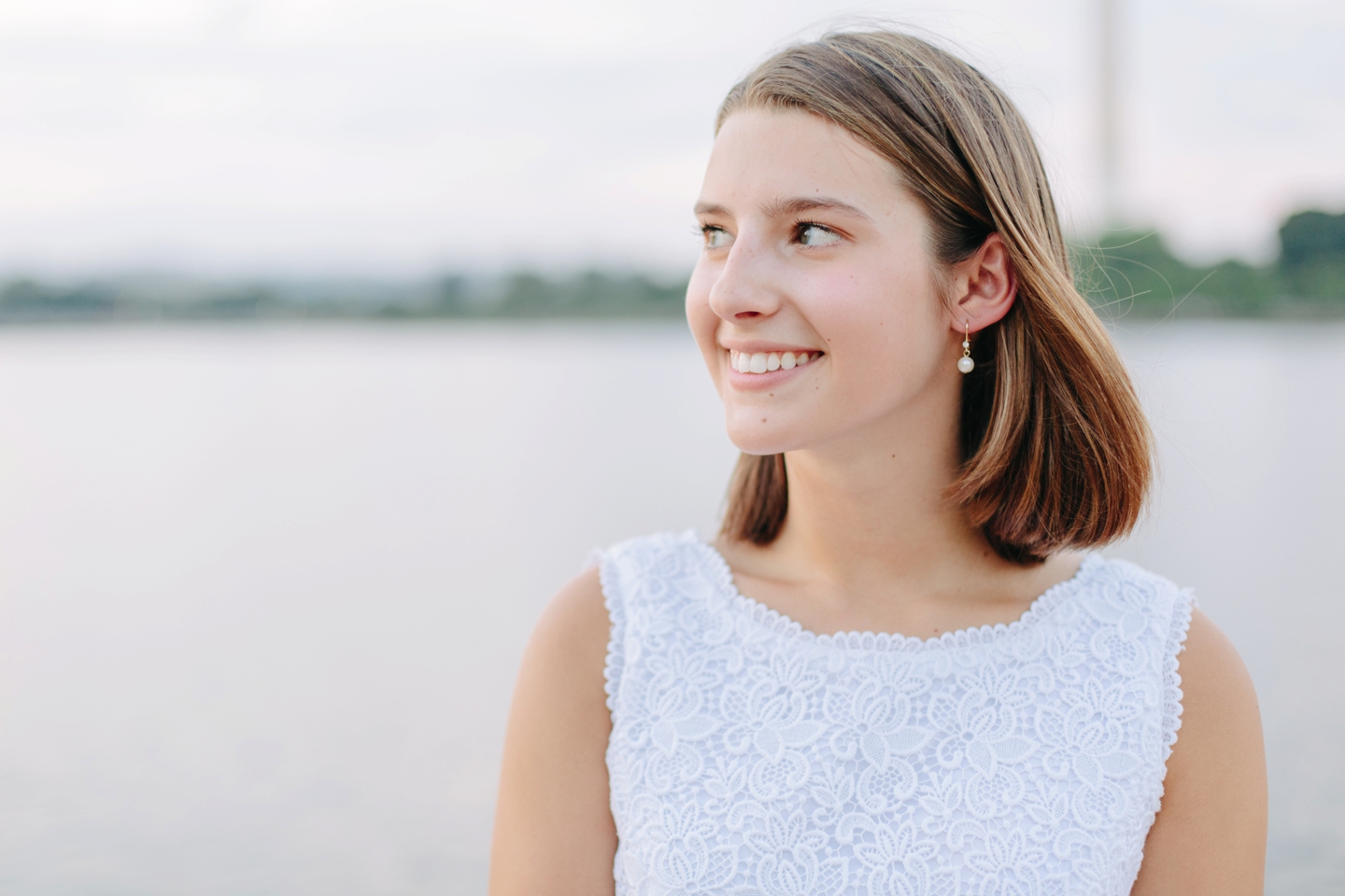 Mini Van Coca-Cola Tree Jefferson Memorial Tidal Basin DC Senior Session Elizabeth Gilmer_0765.jpg