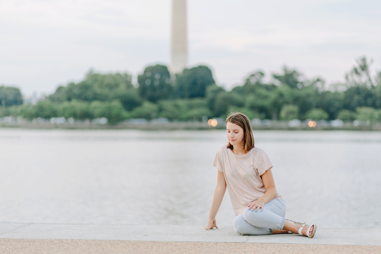 Mini Van Coca-Cola Tree Jefferson Memorial Tidal Basin DC Senior Session Elizabeth Gilmer_0779.jpg