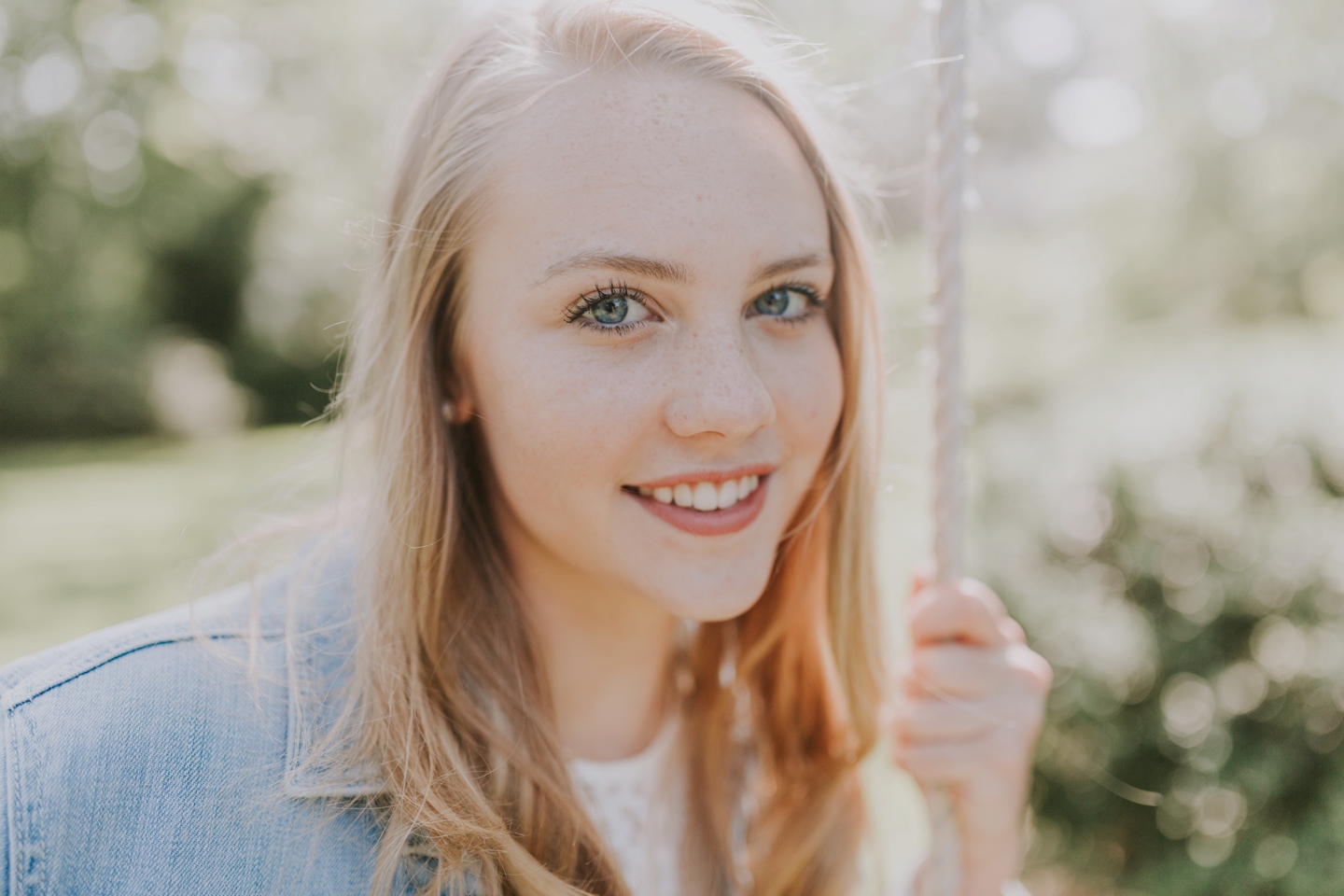 ClaireTrundleSeniorPhotosNewEdit-5804.jpg