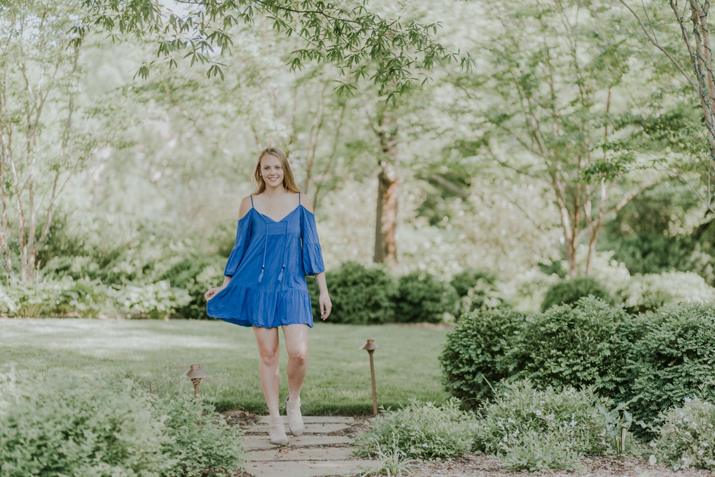 ClaireTrundleSeniorPhotosNewEdit-6029.jpg