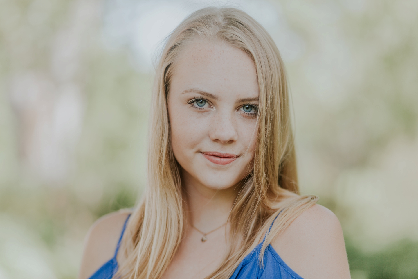 ClaireTrundleSeniorPhotosNewEdit-6056.jpg